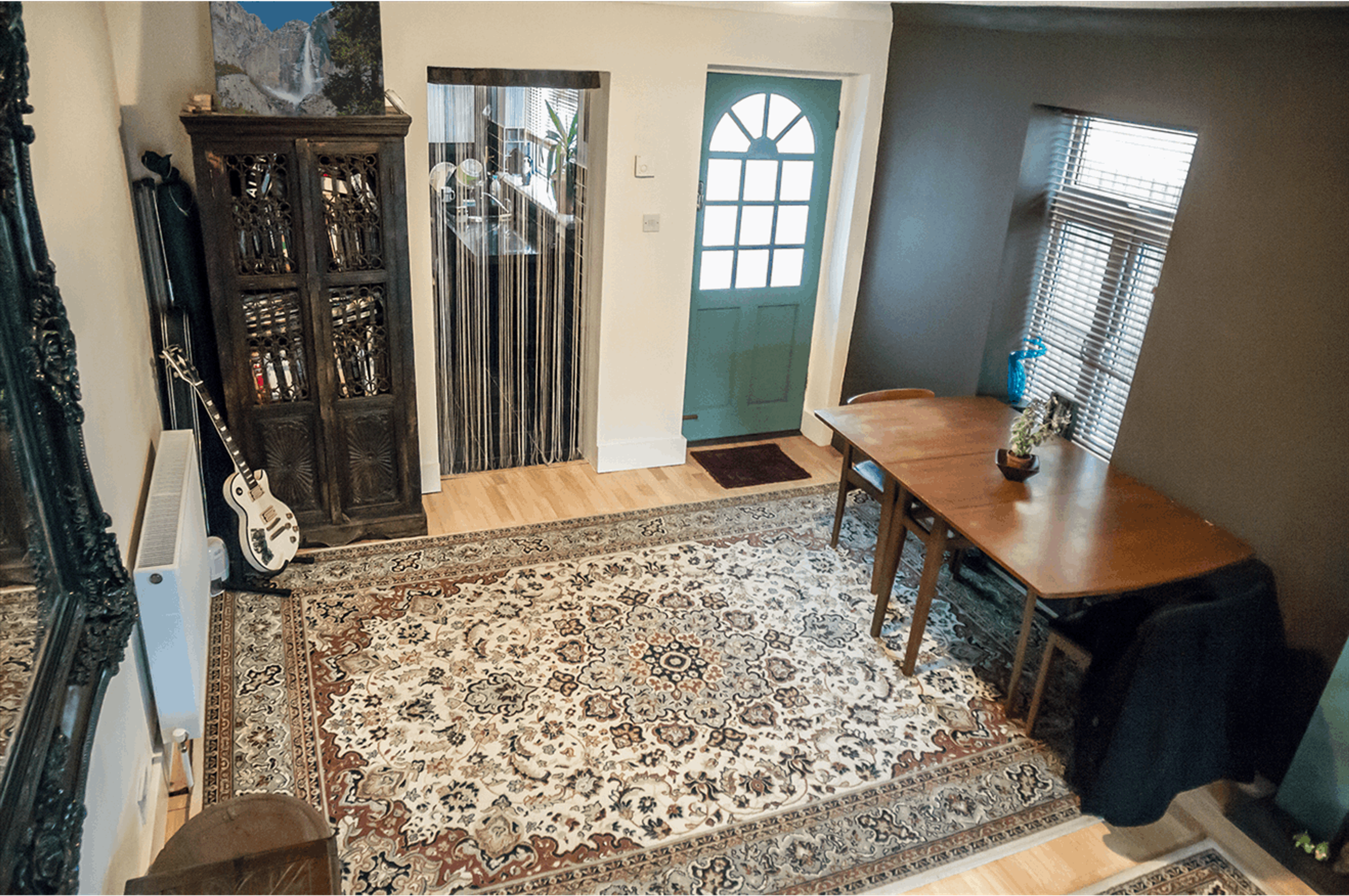 Lounge/Dining Room