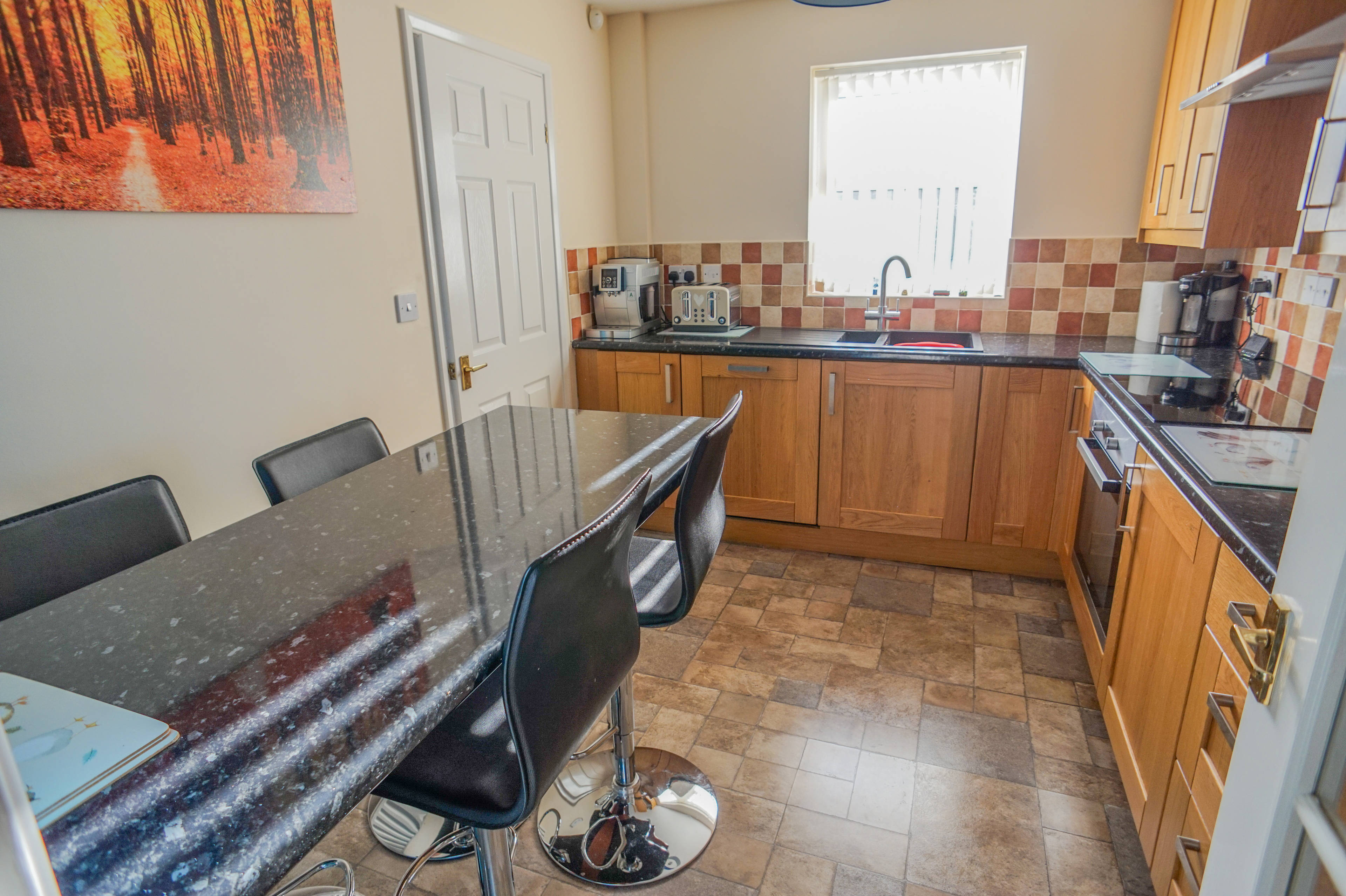 Kitchen/Breakfast