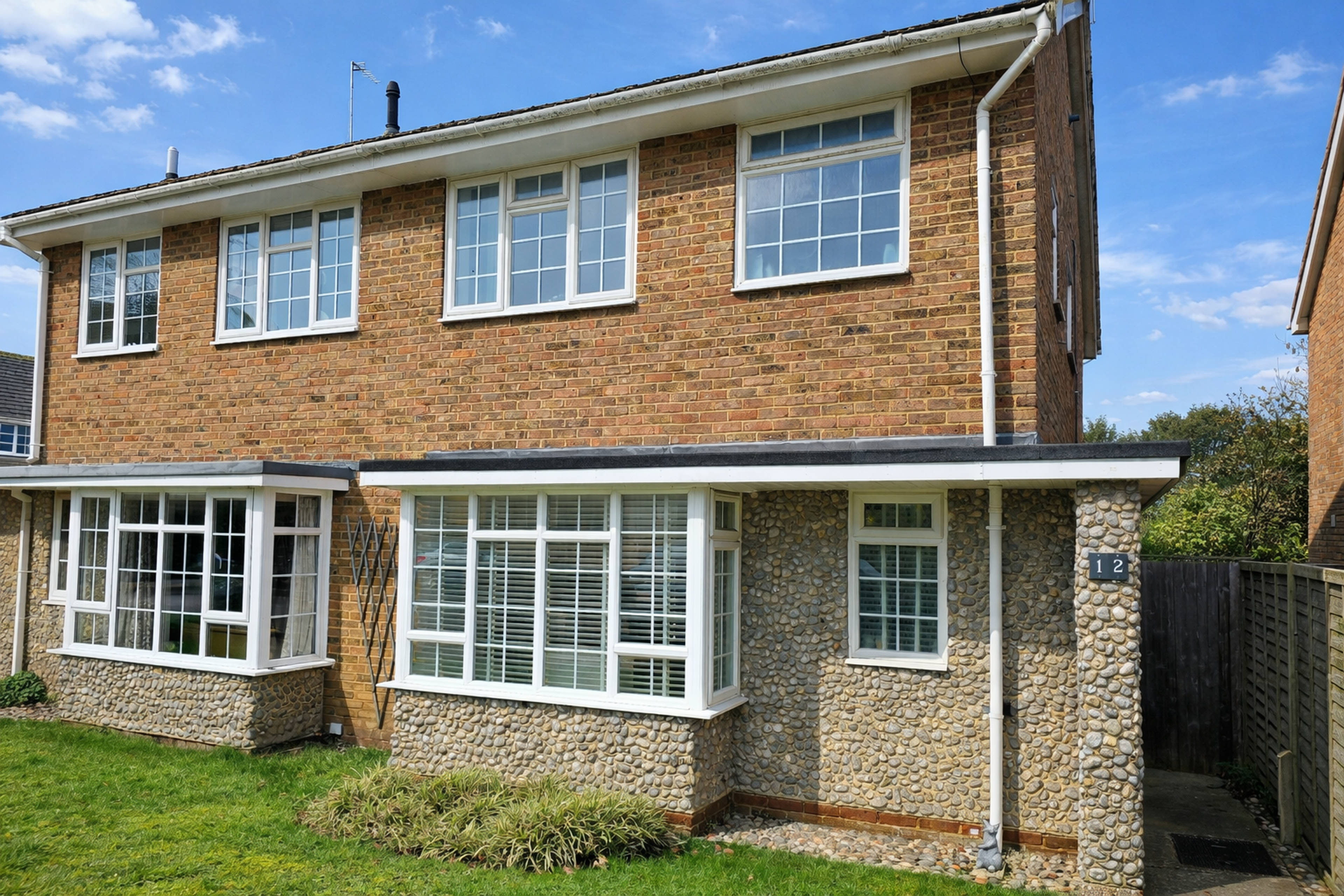 Holly Close, Pulborough
