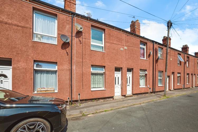 2 bedroom terraced house