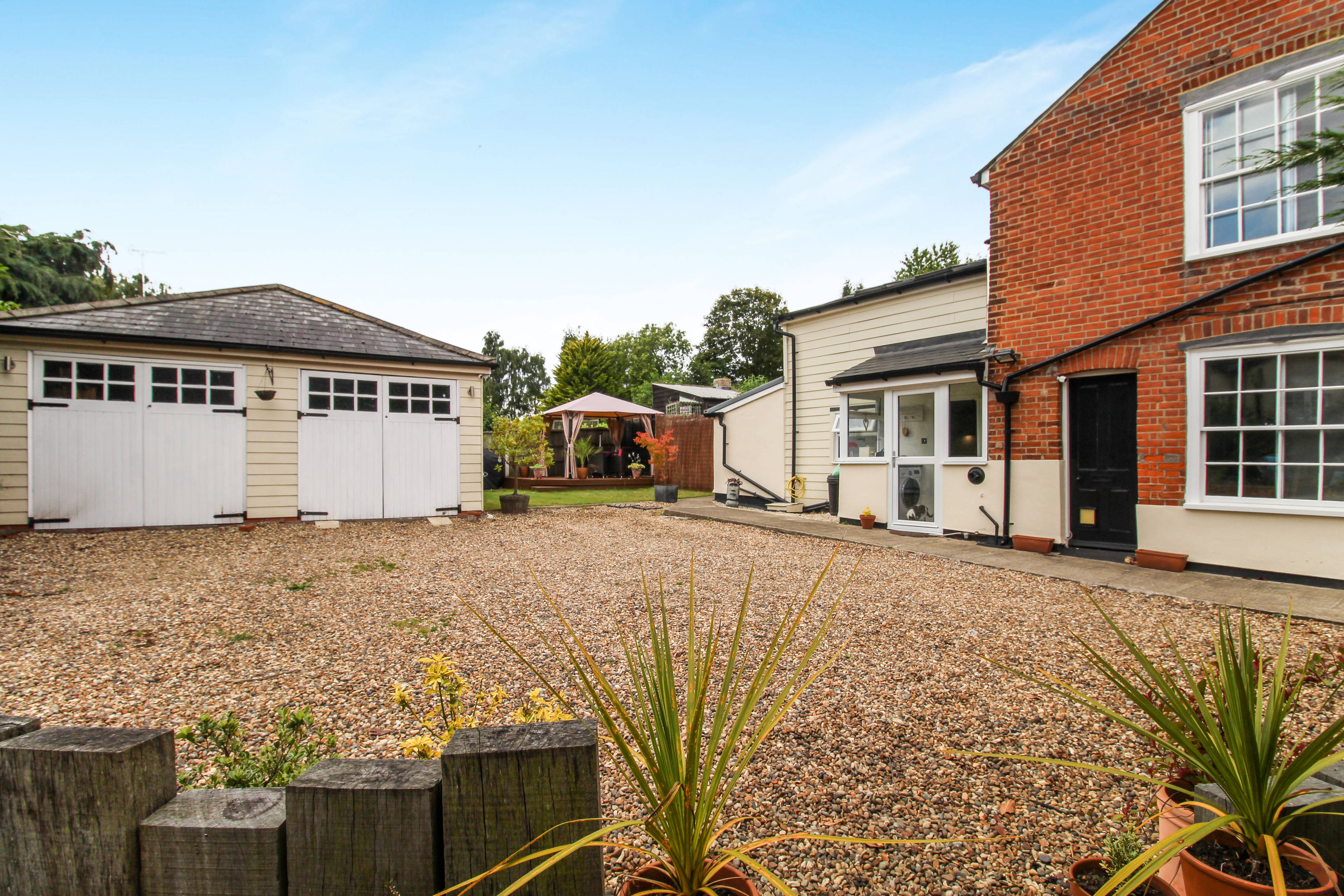 Double Garage