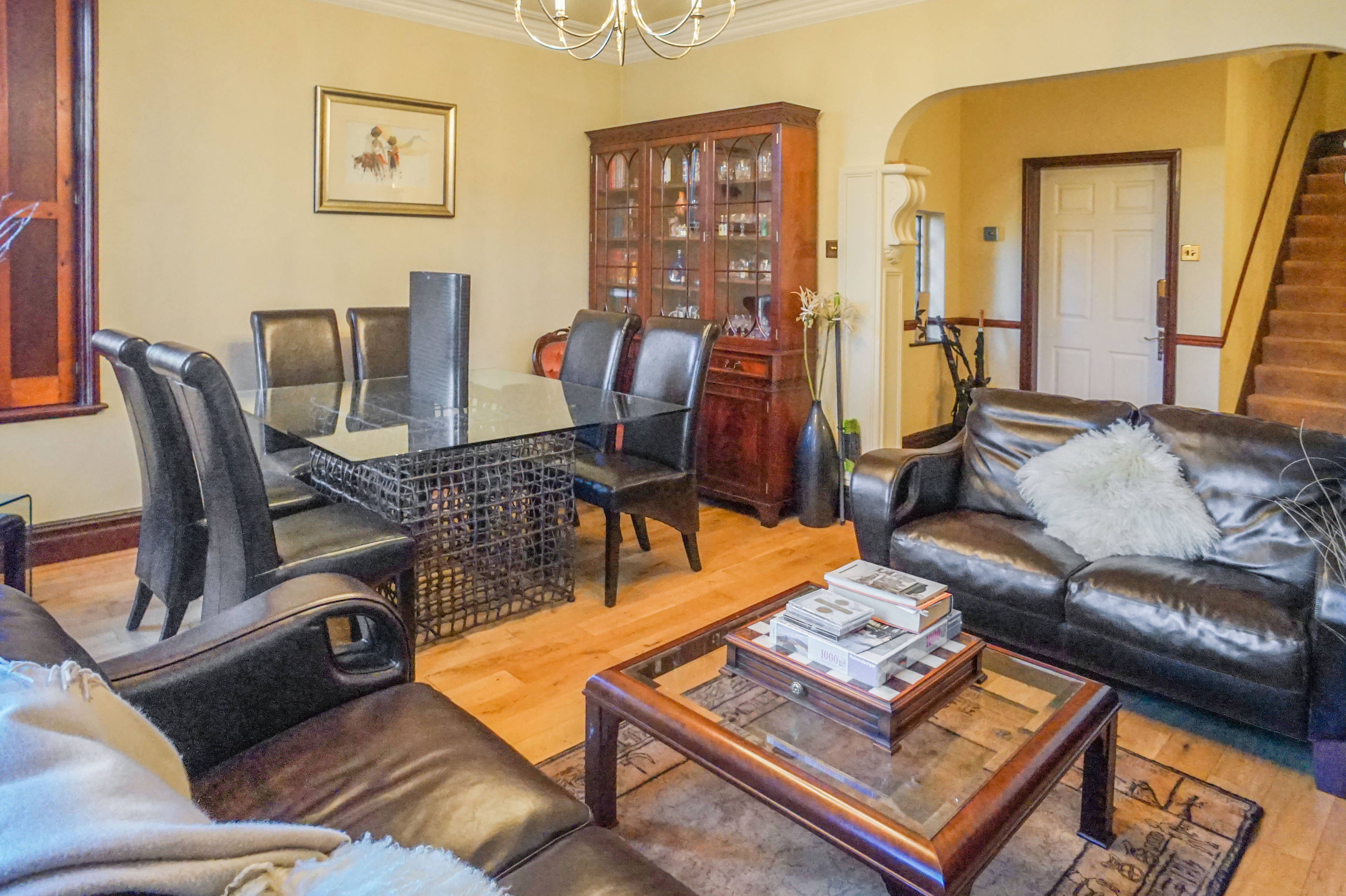 Lounge/Dining Room
