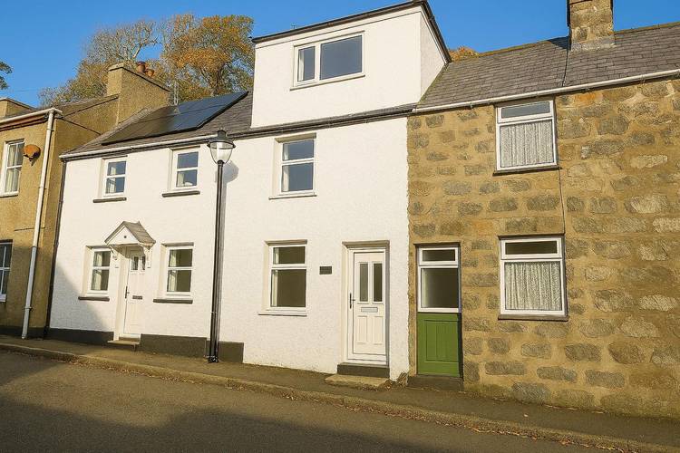2 bedroom terraced house