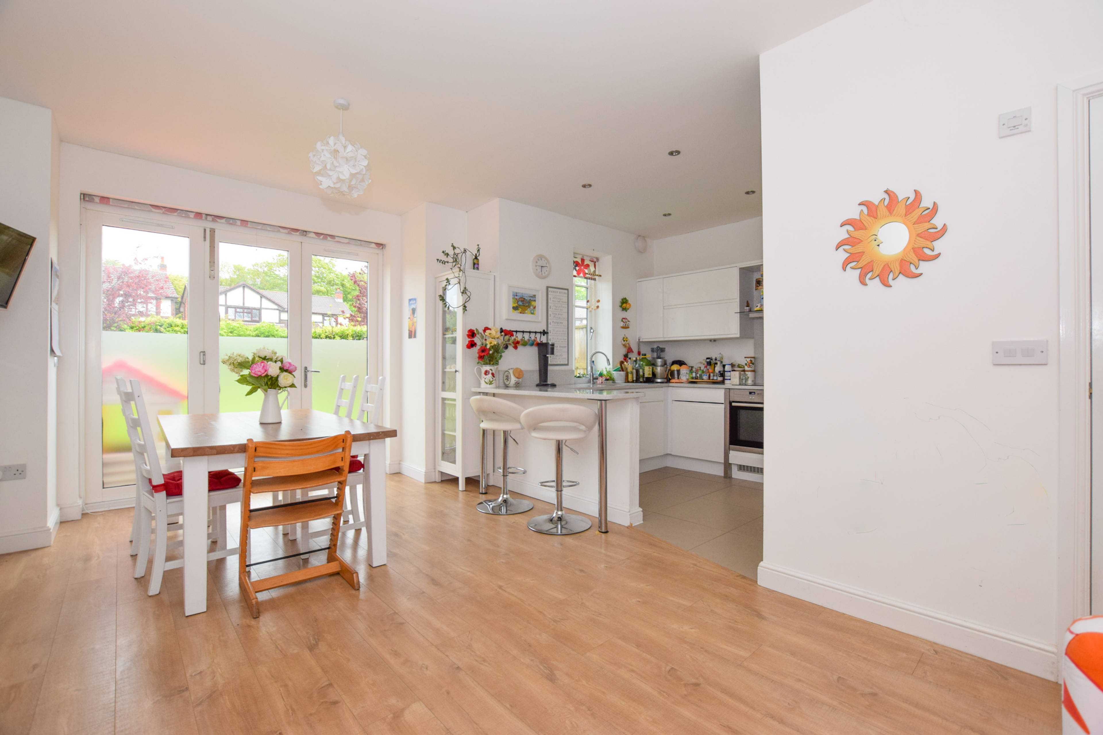 Kitchen/Dining Room