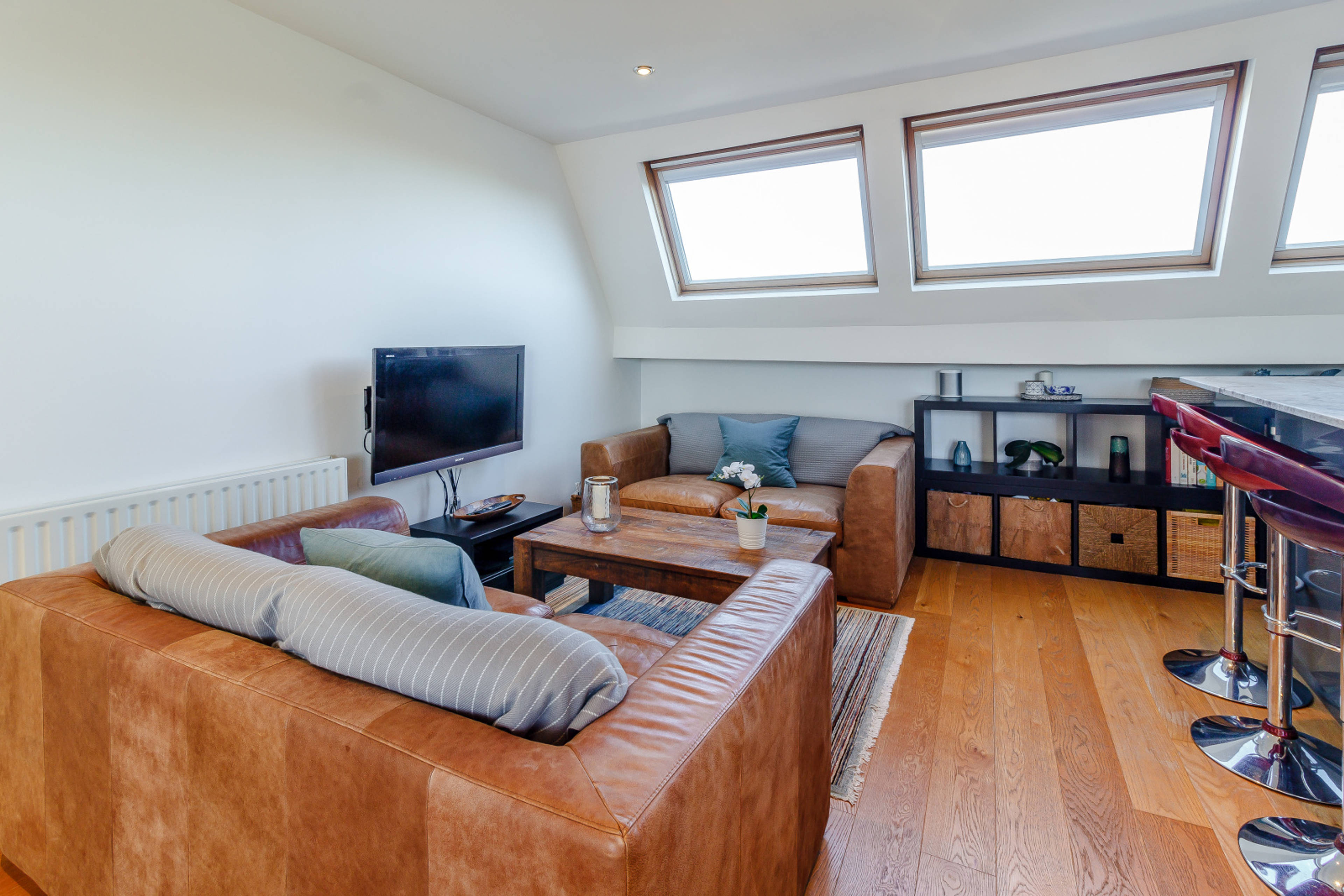 Lounge / Kitchen
