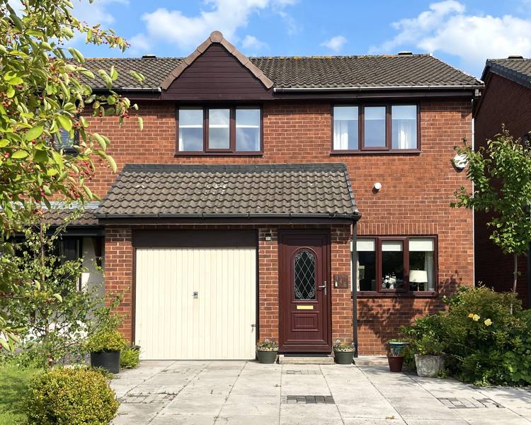 3 bedroom semi-detached house