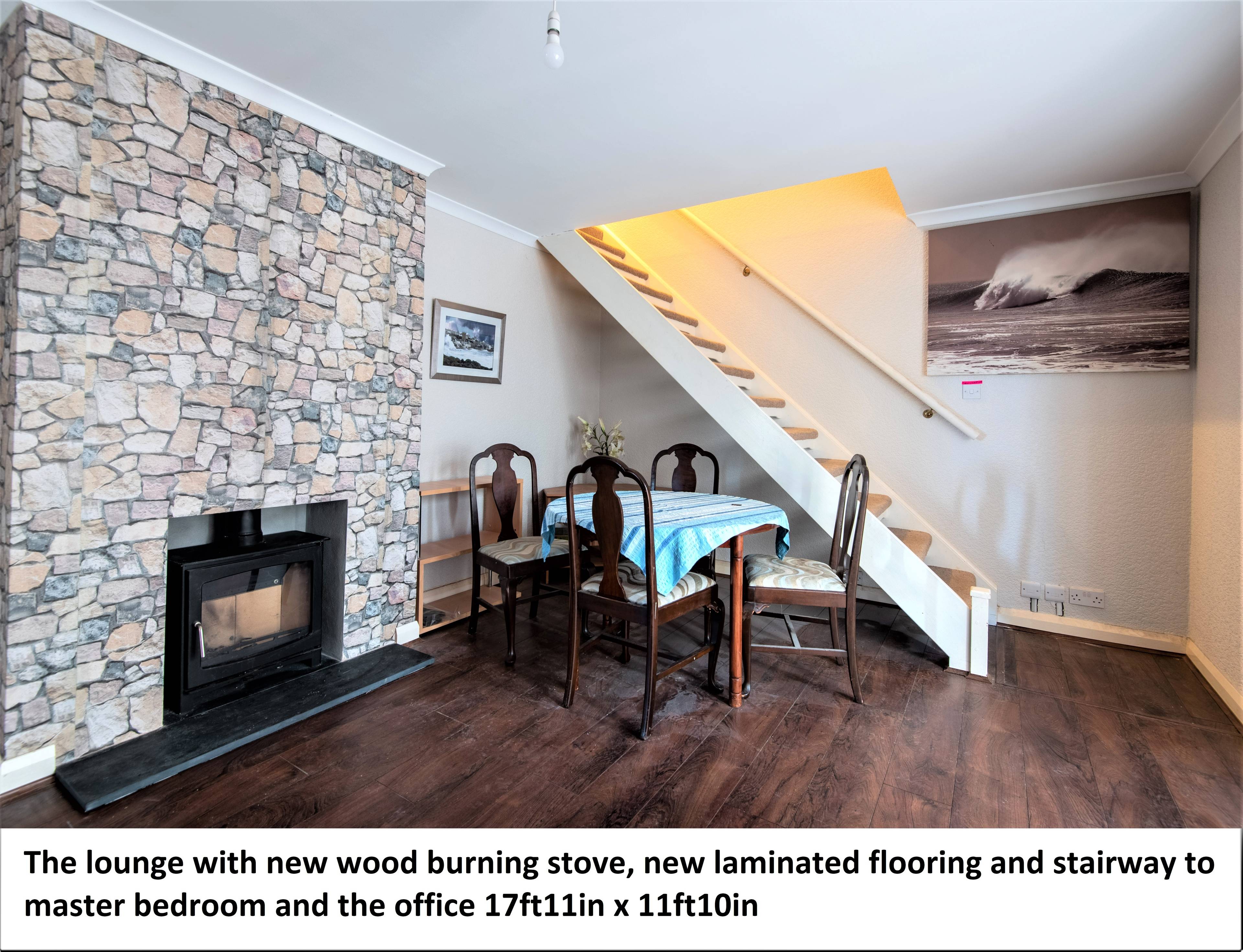 Lounge/Dining Room