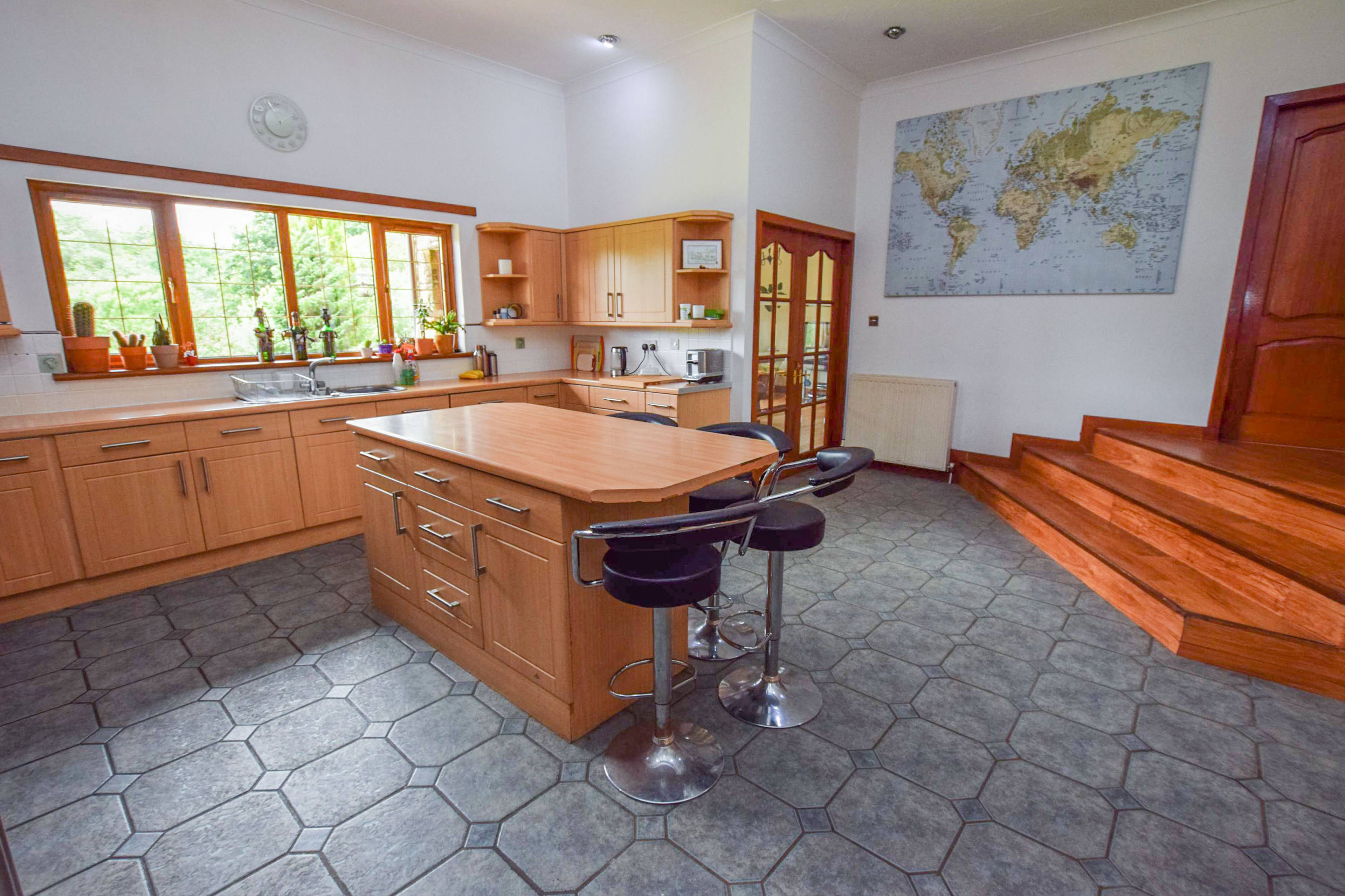 Kitchen/Breakfast