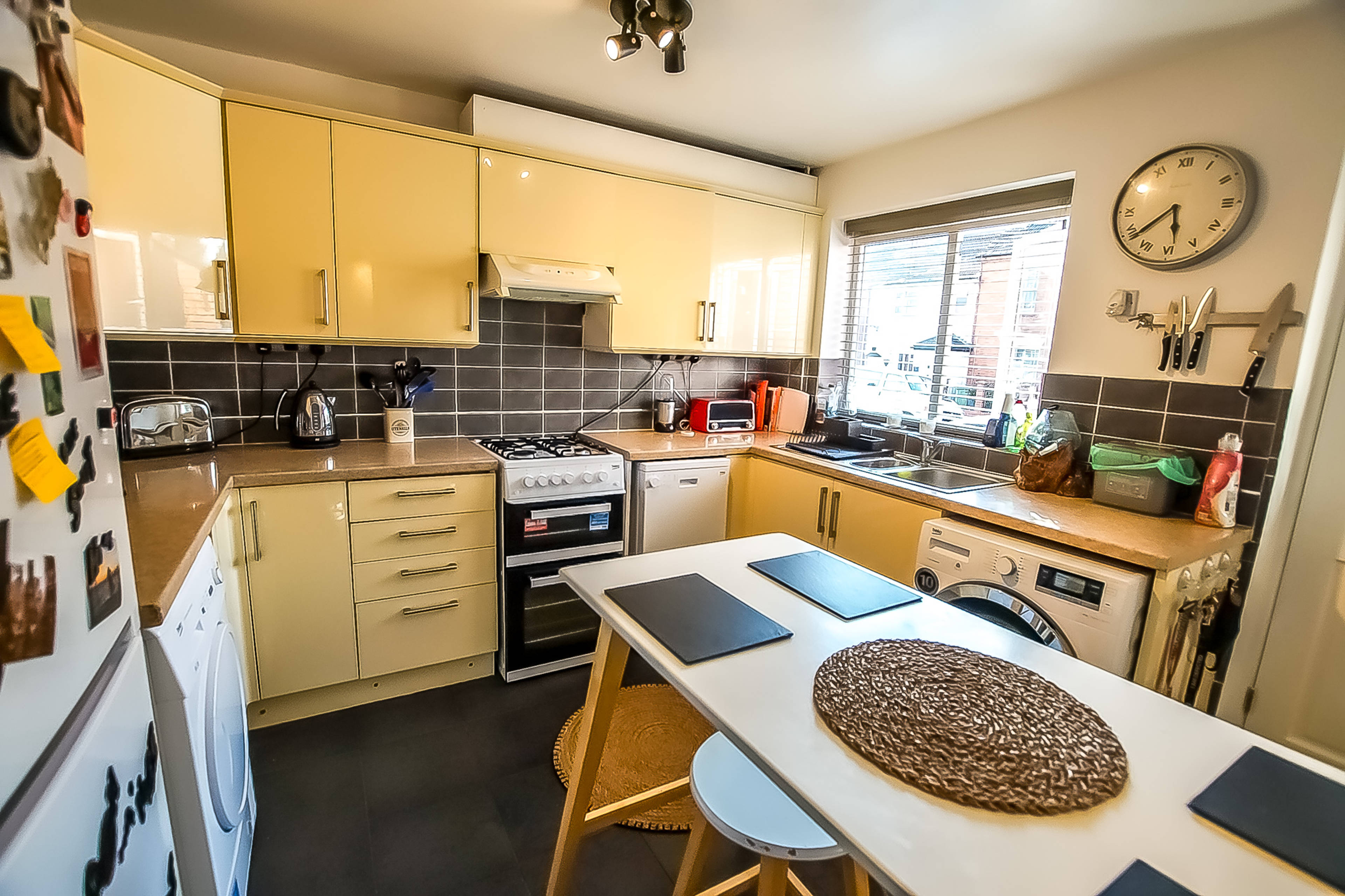Kitchen/Breakfast