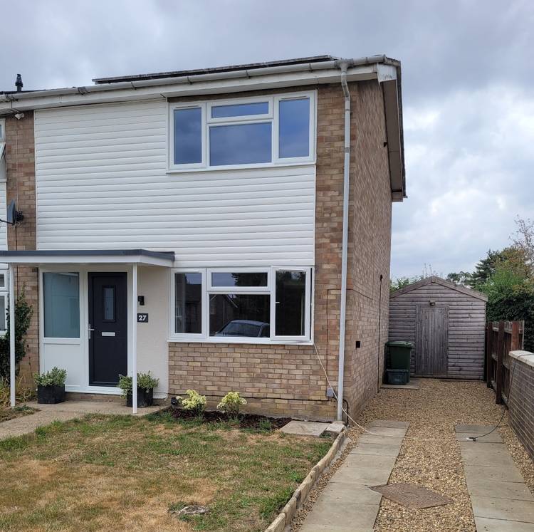 2 bedroom end of terrace house