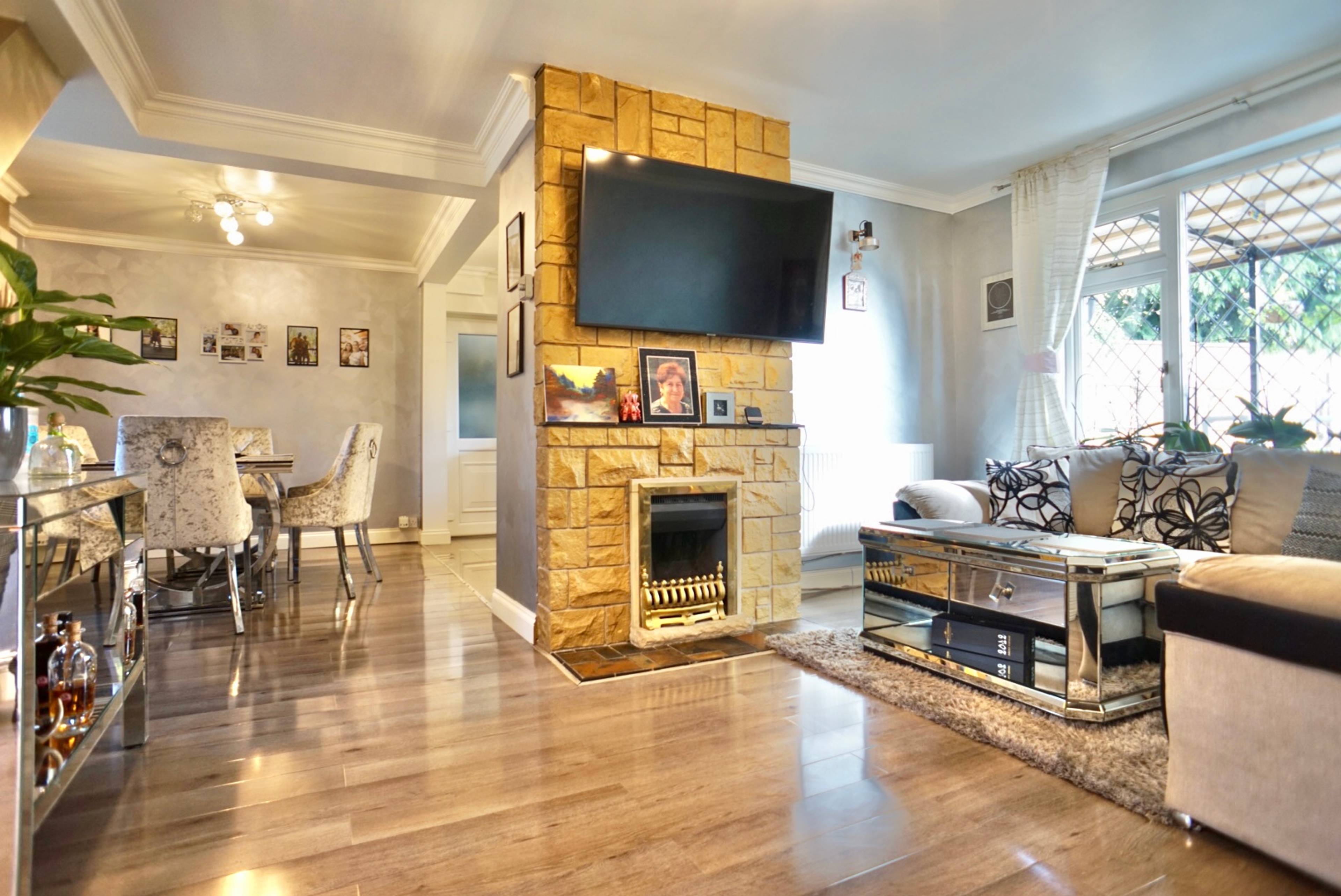 Living / Dining Room