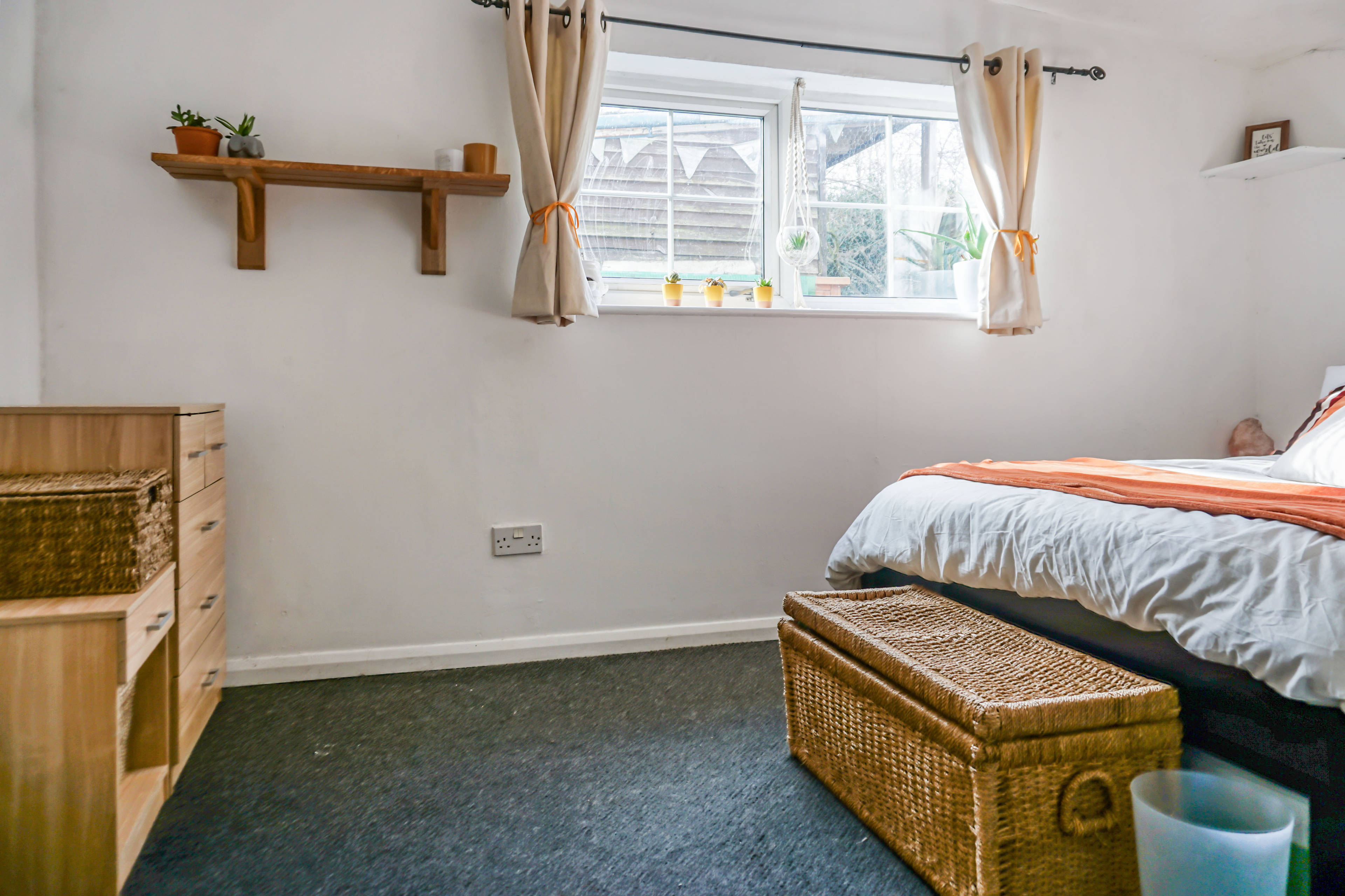 Annexe Bedroom
