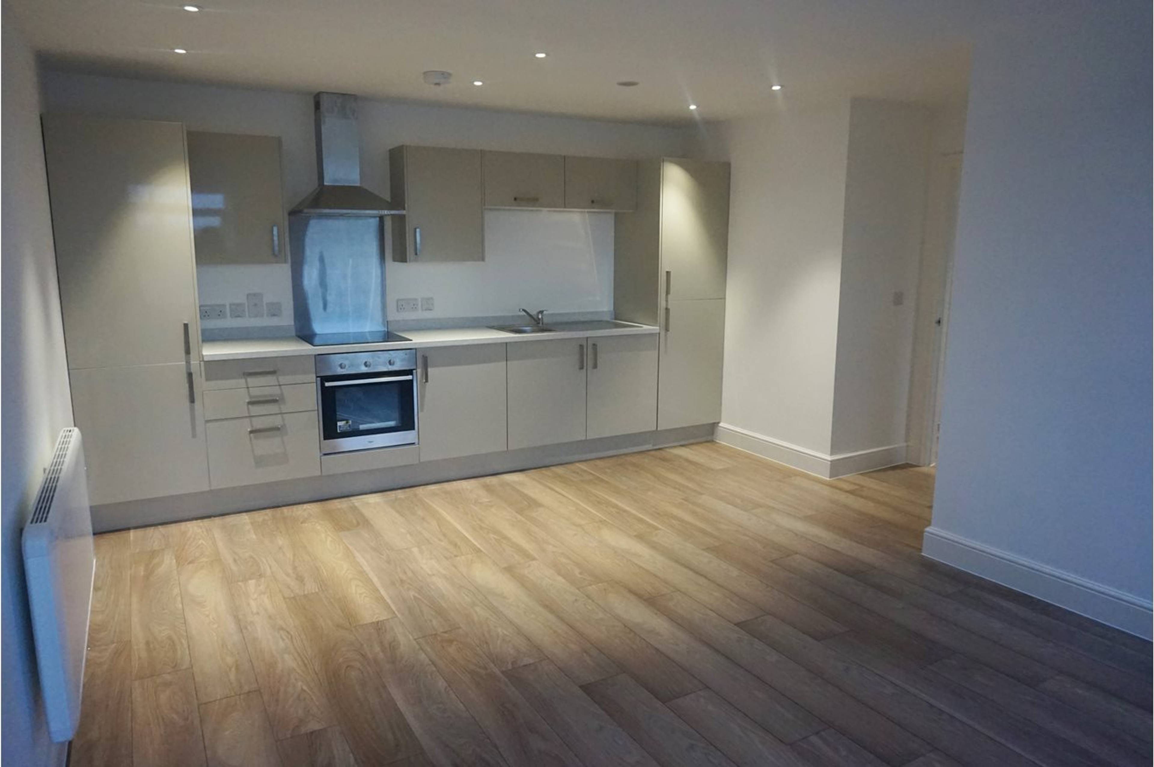 Lounge / Kitchen