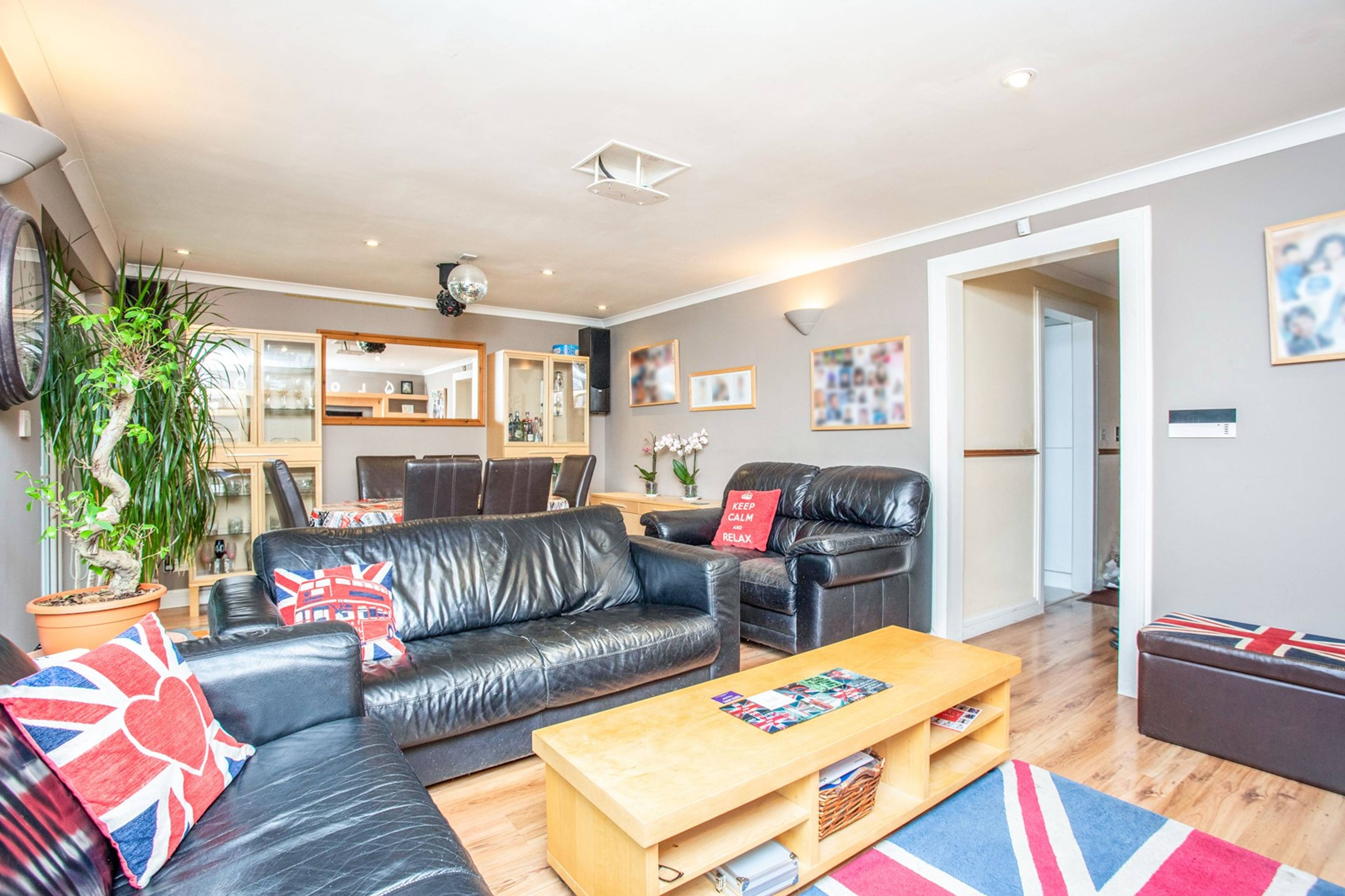 Living / Dining Room