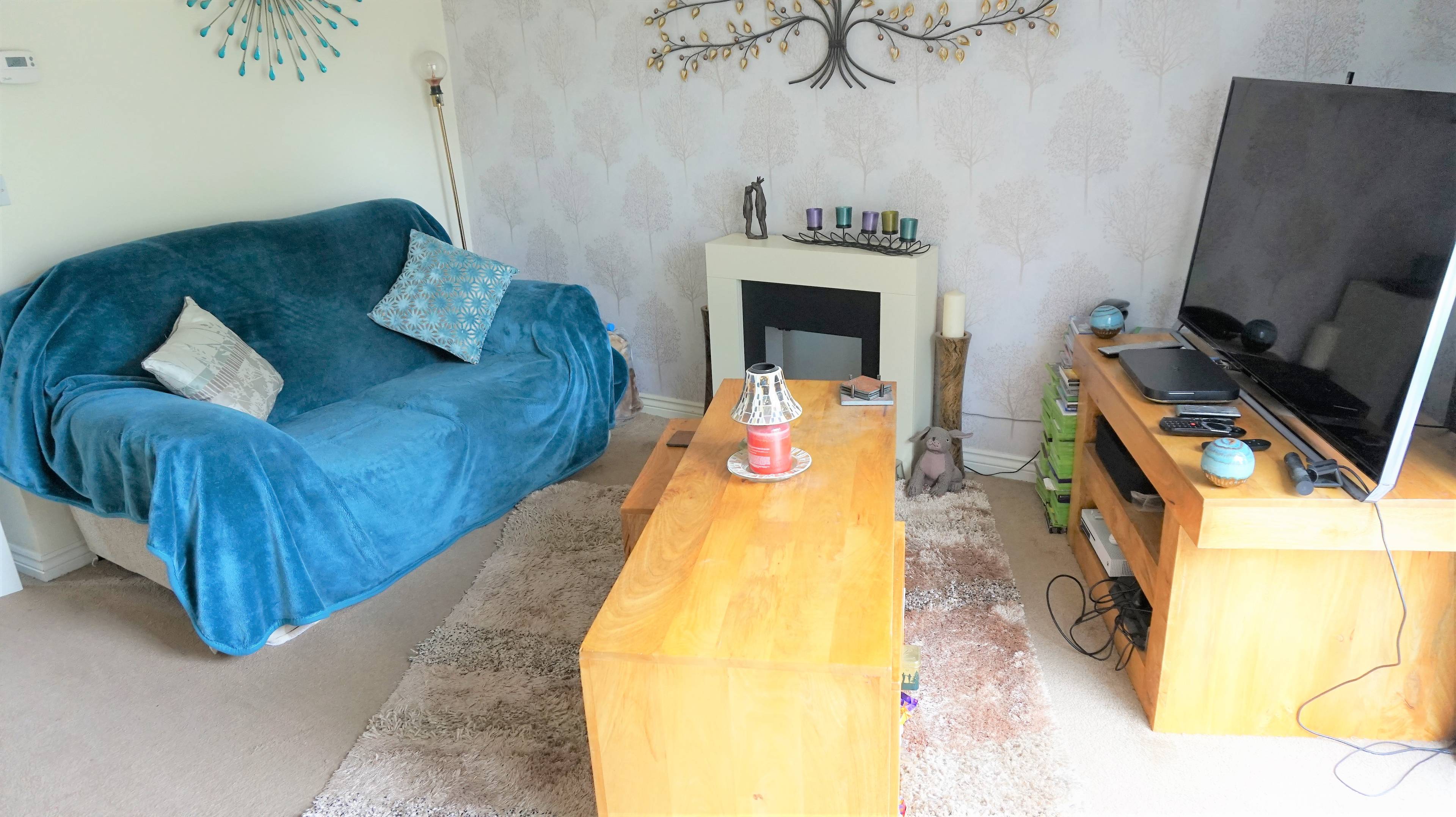Lounge/Dining Room