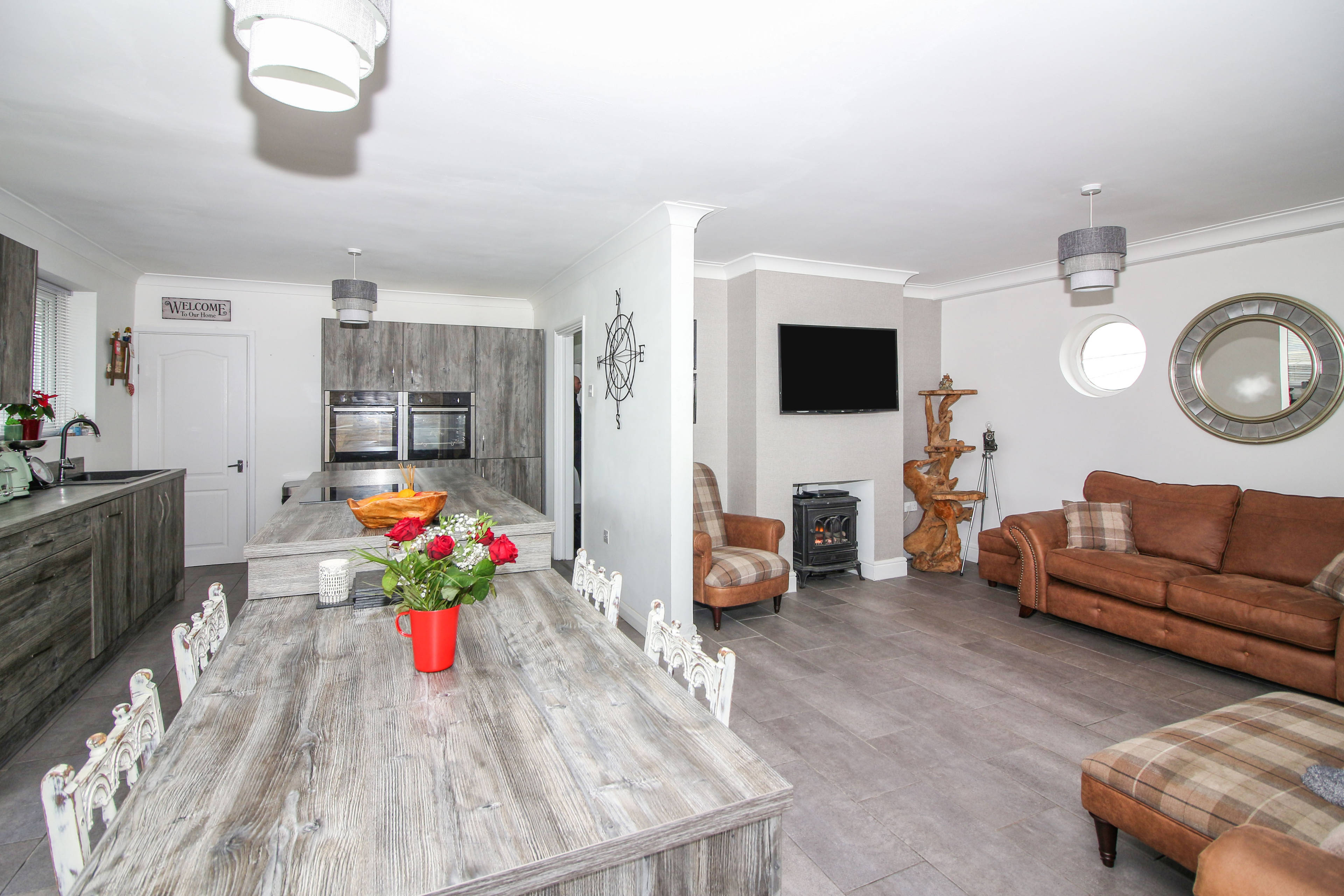 Kitchen/Family Room