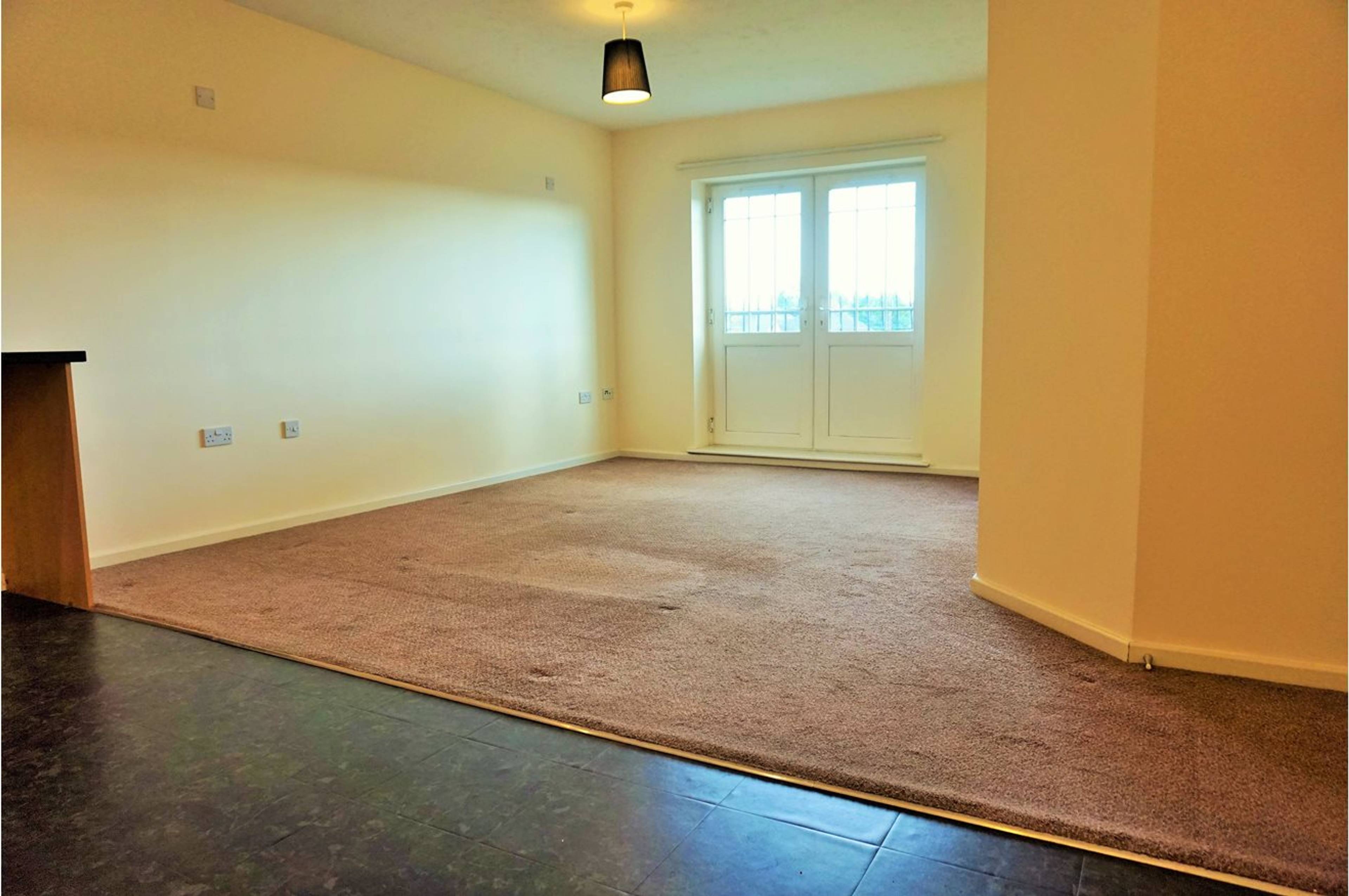 Lounge / Kitchen