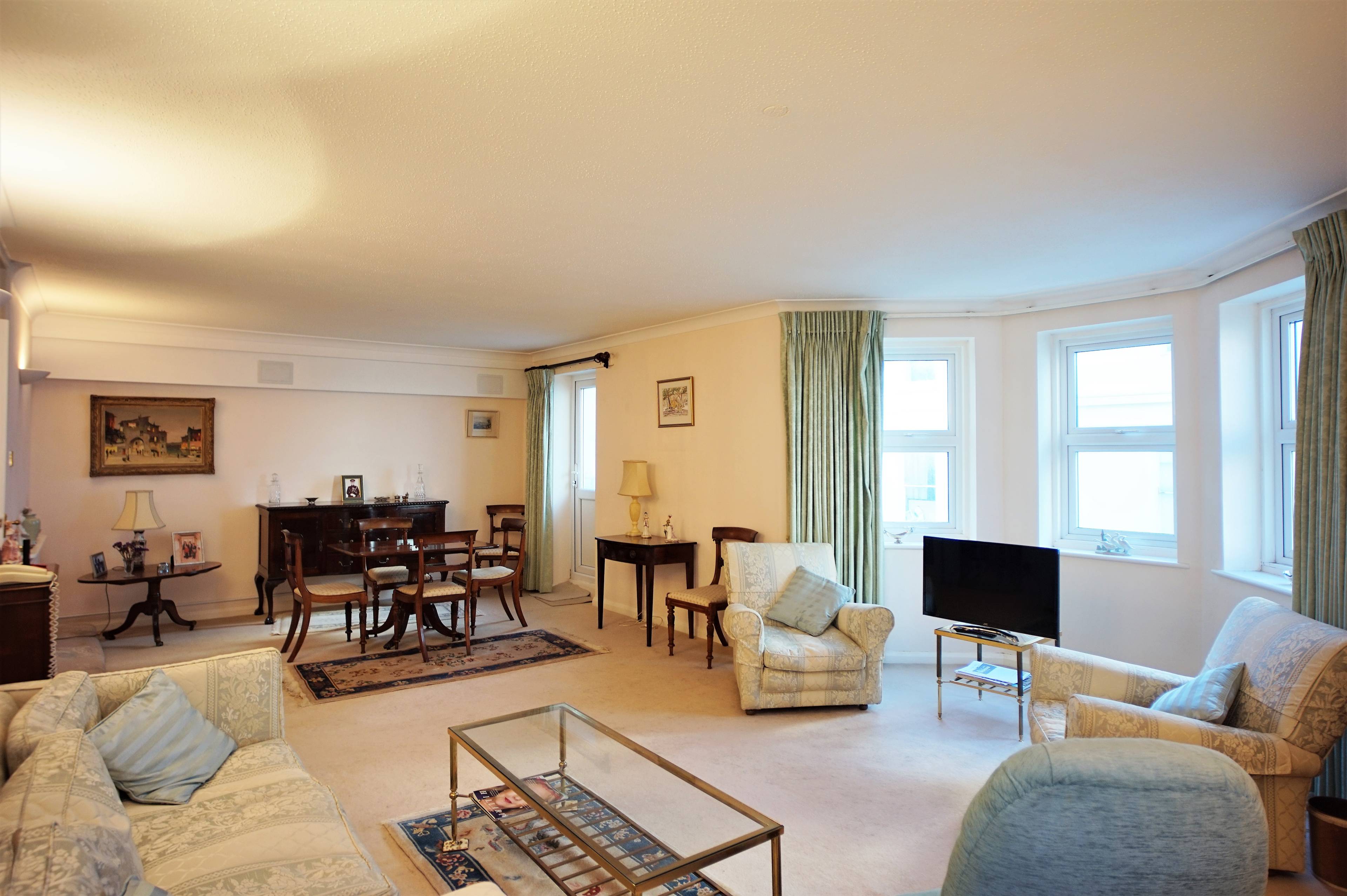 Living / Dining Room