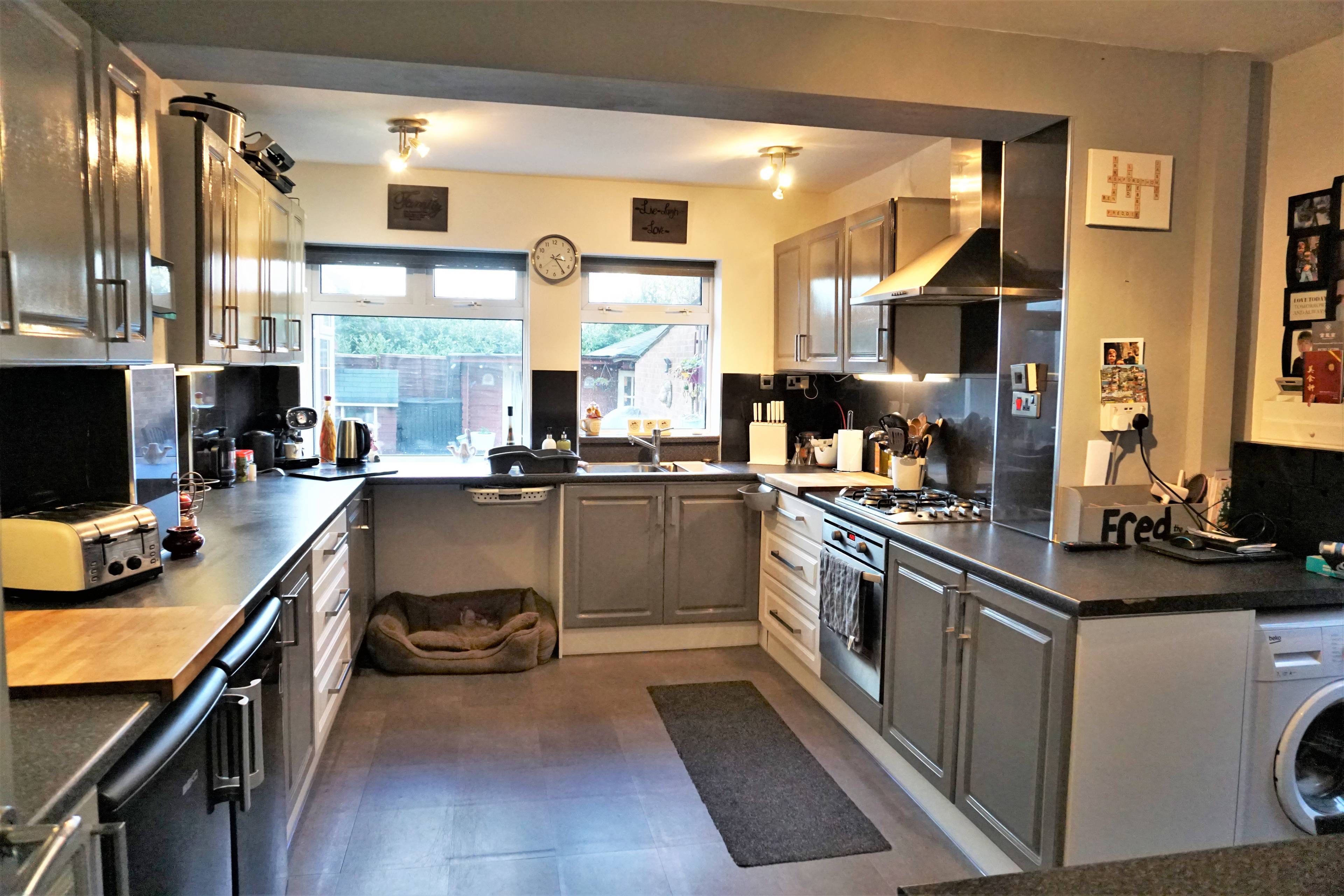Kitchen/Breakfast