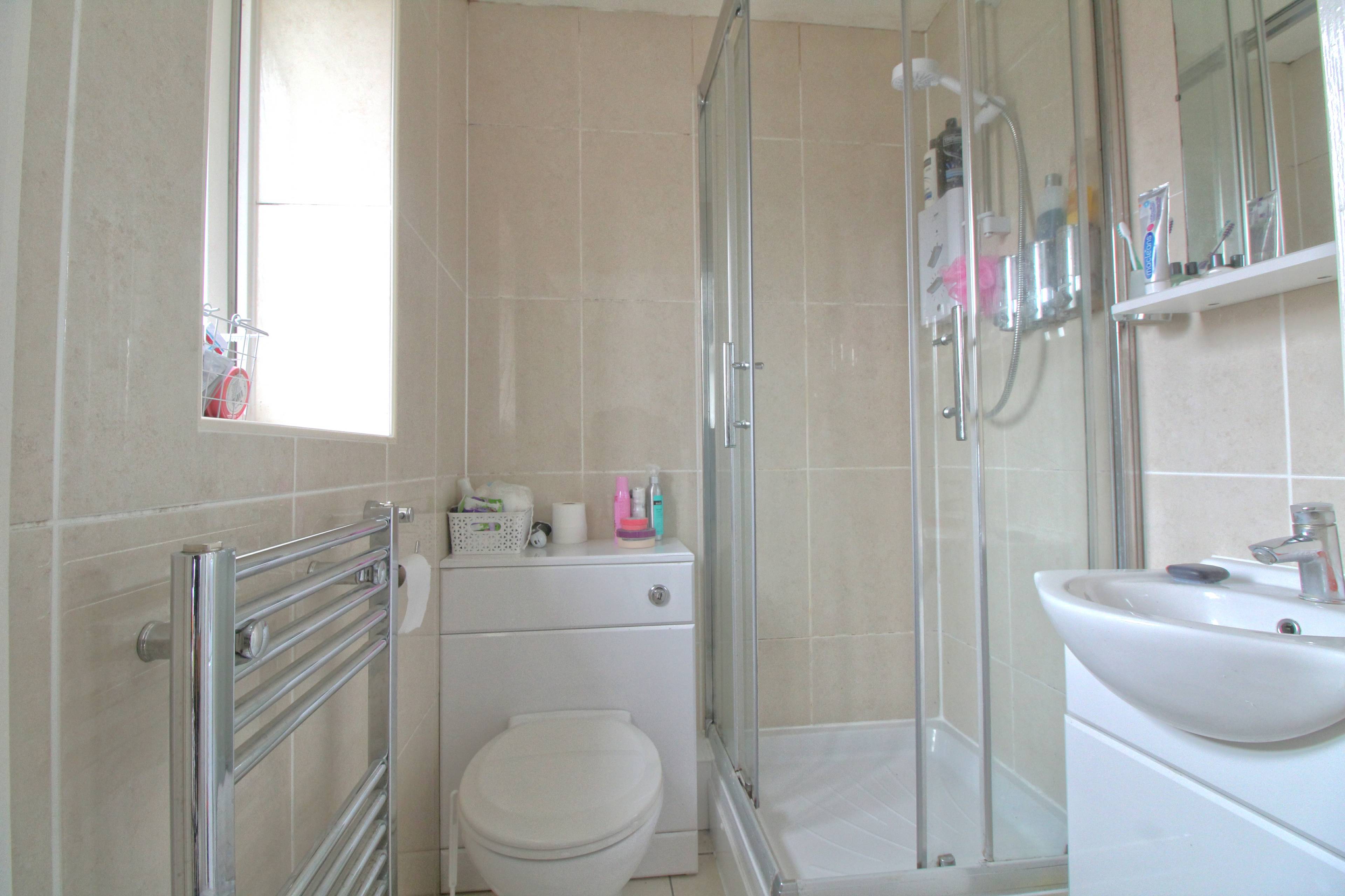Master En-suite