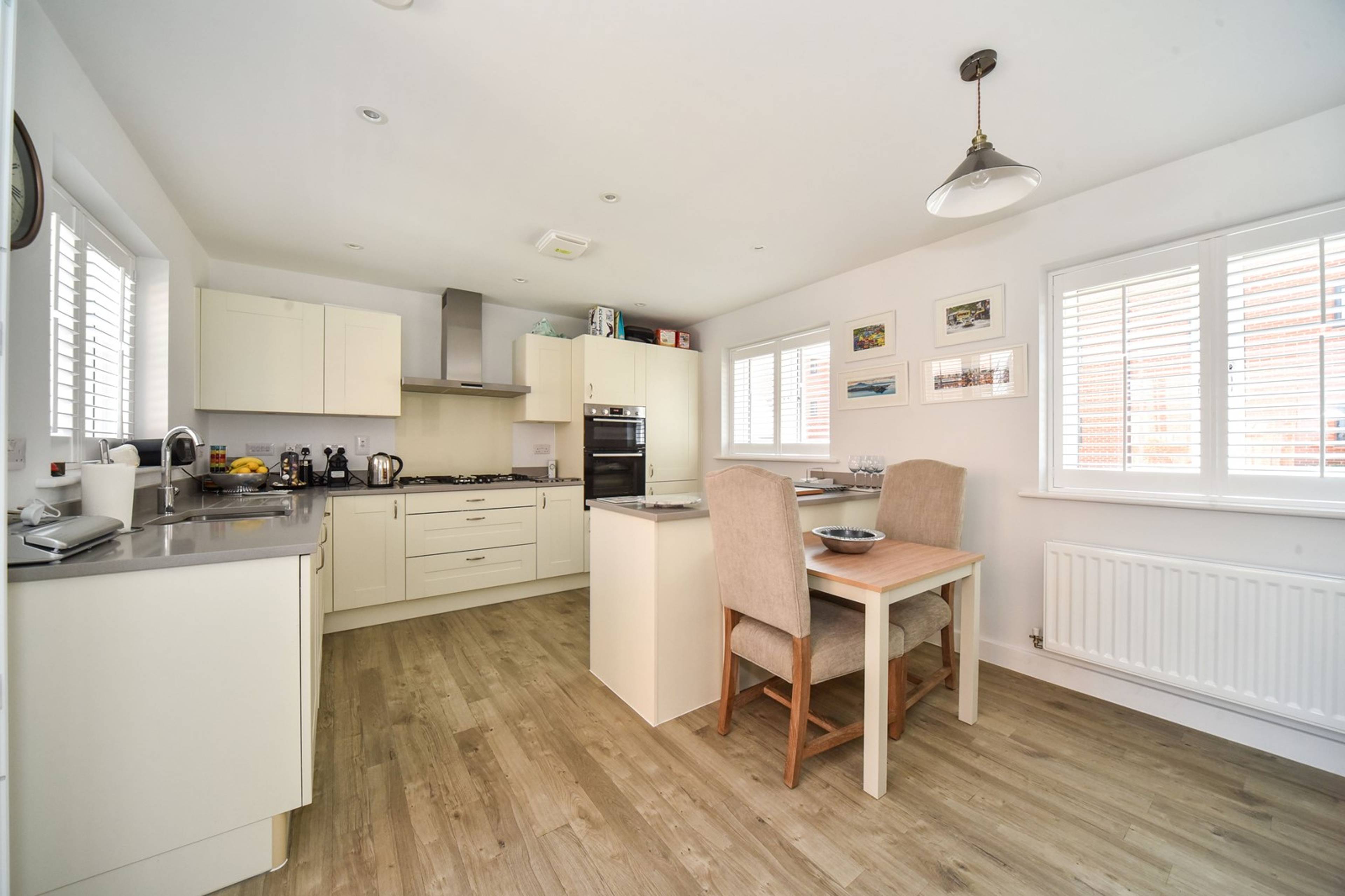 Kitchen/Breakfast