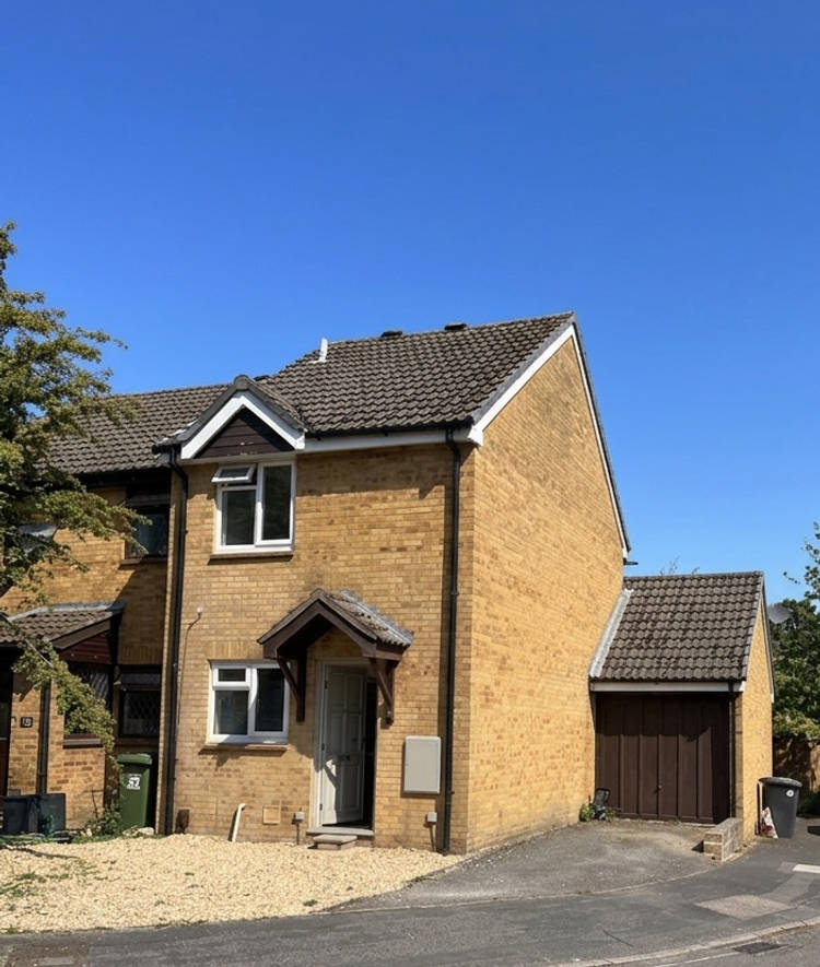 2 bedroom semi-detached bungalow