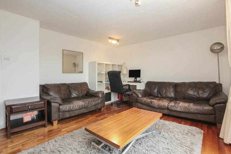 1 bedroom flat