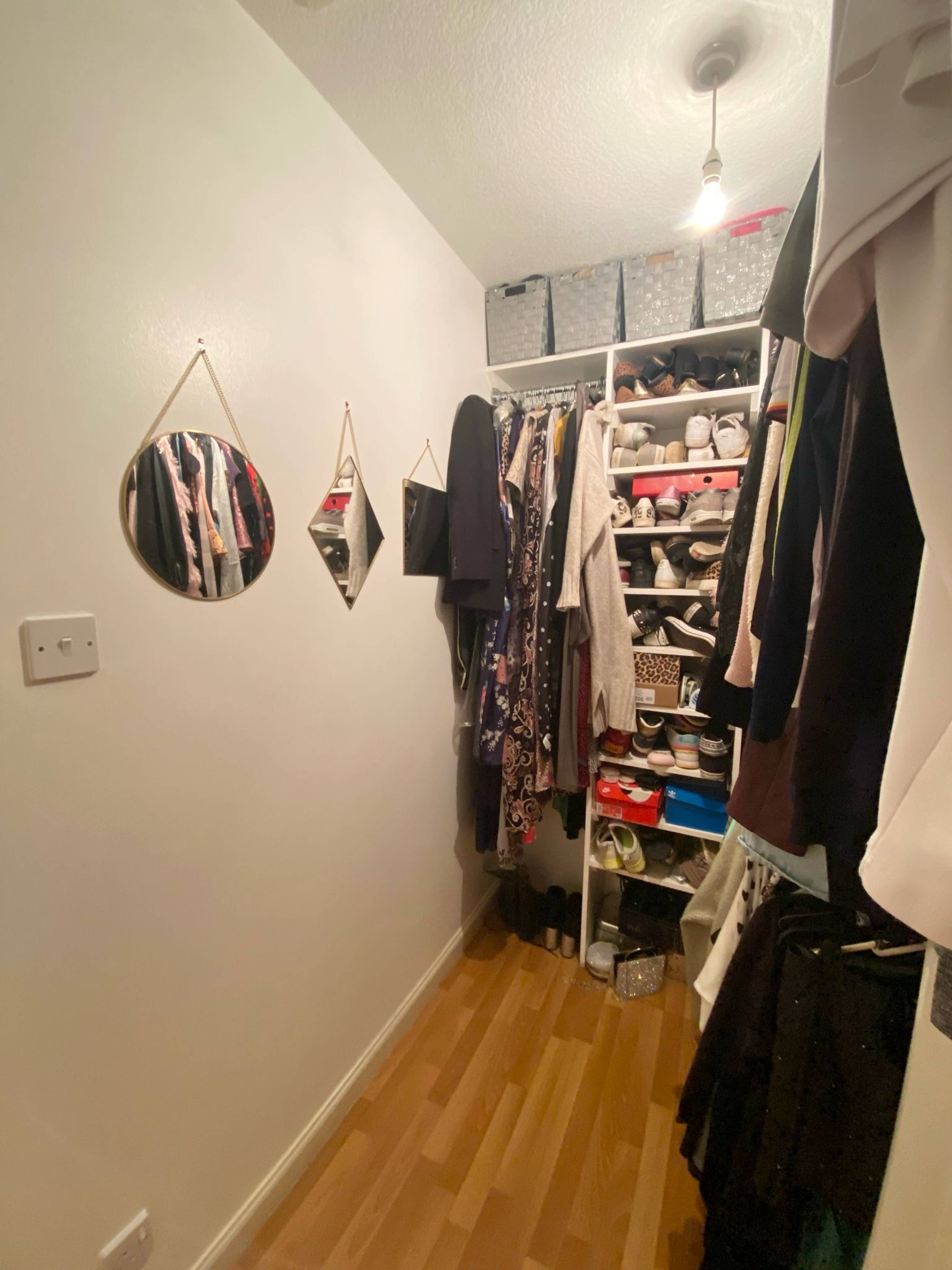 Walk-in Wardrobe