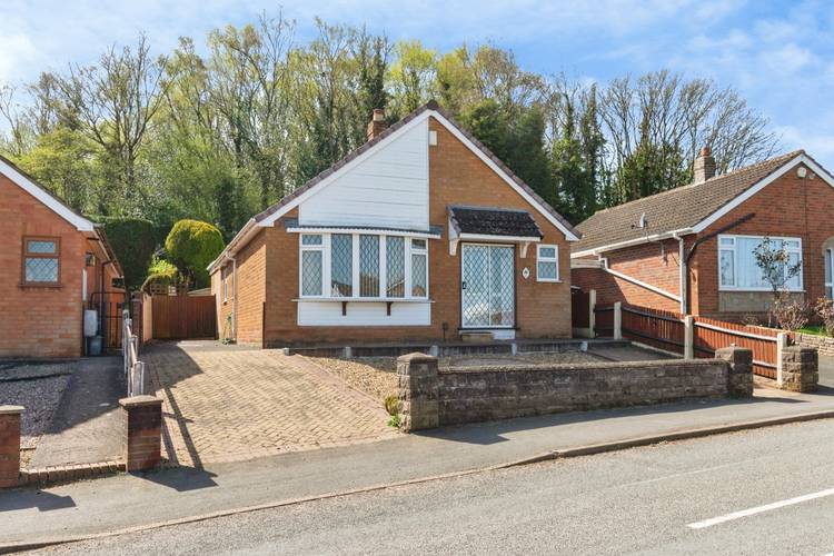 3 bedroom detached bungalow