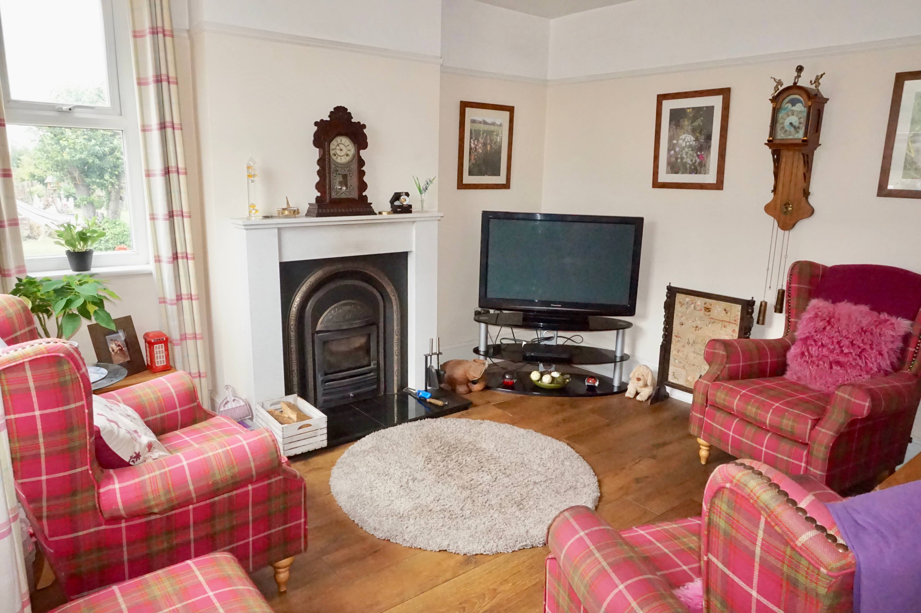 Cottage Living Room