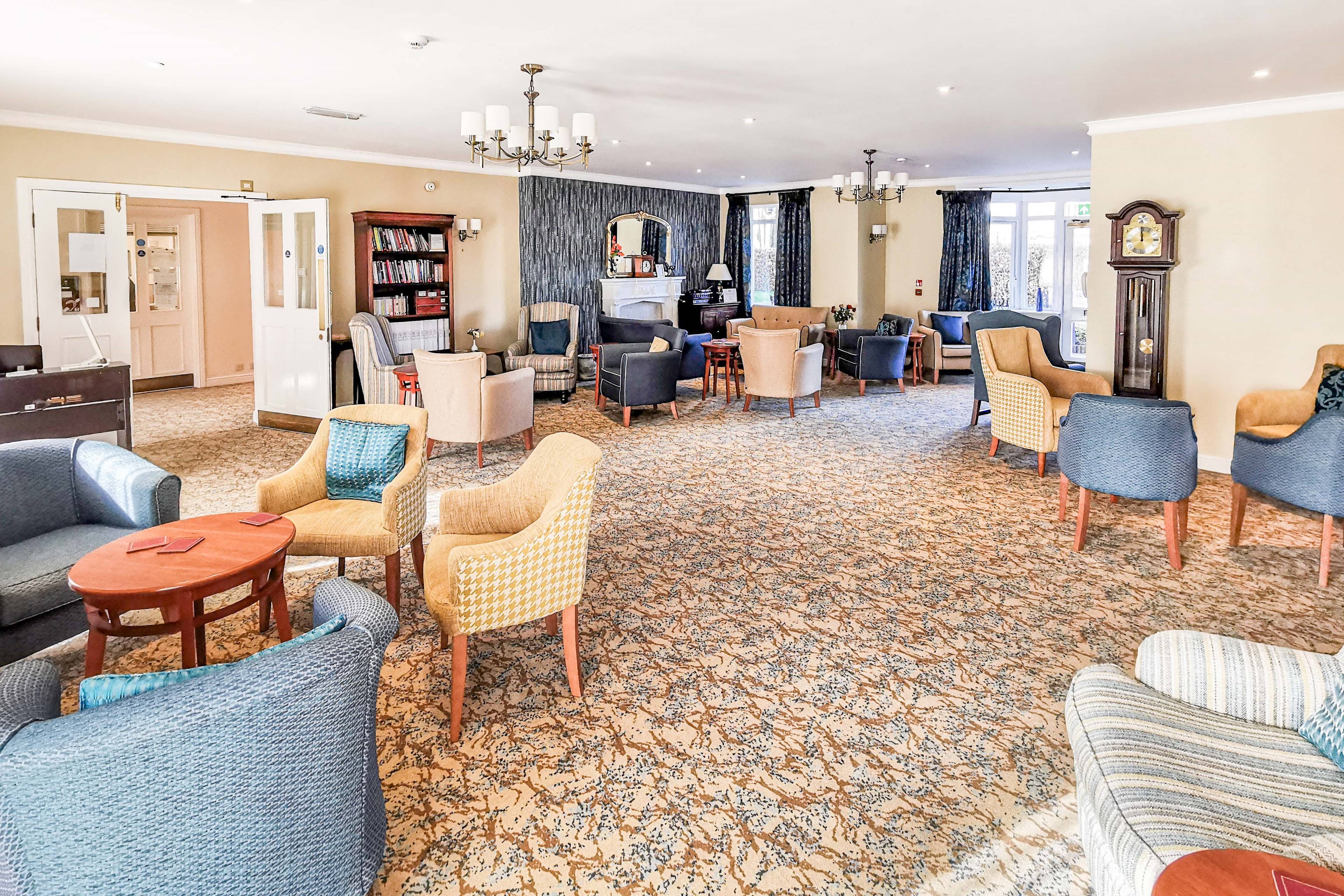 Communal Lounge