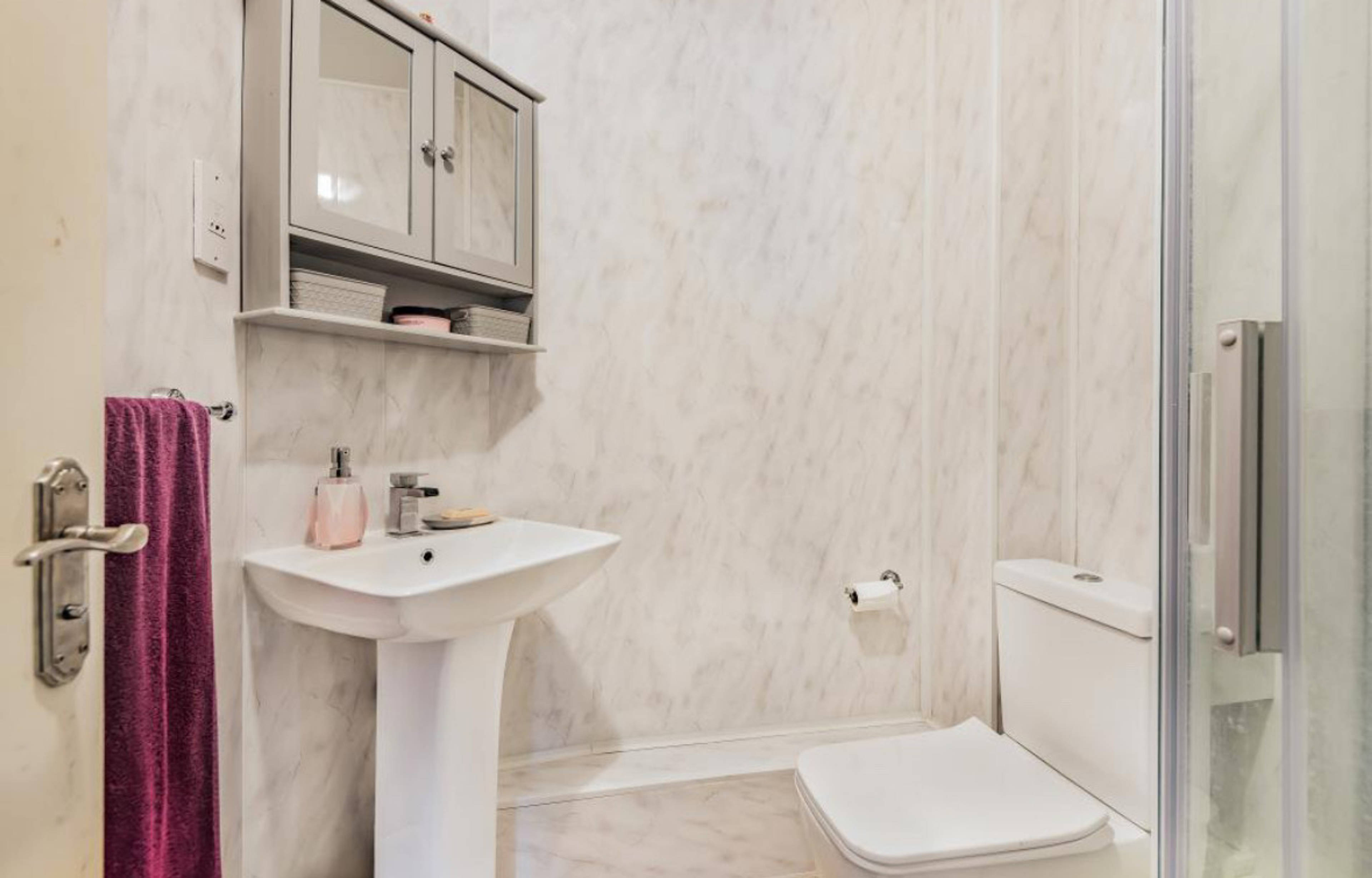 En-suite One