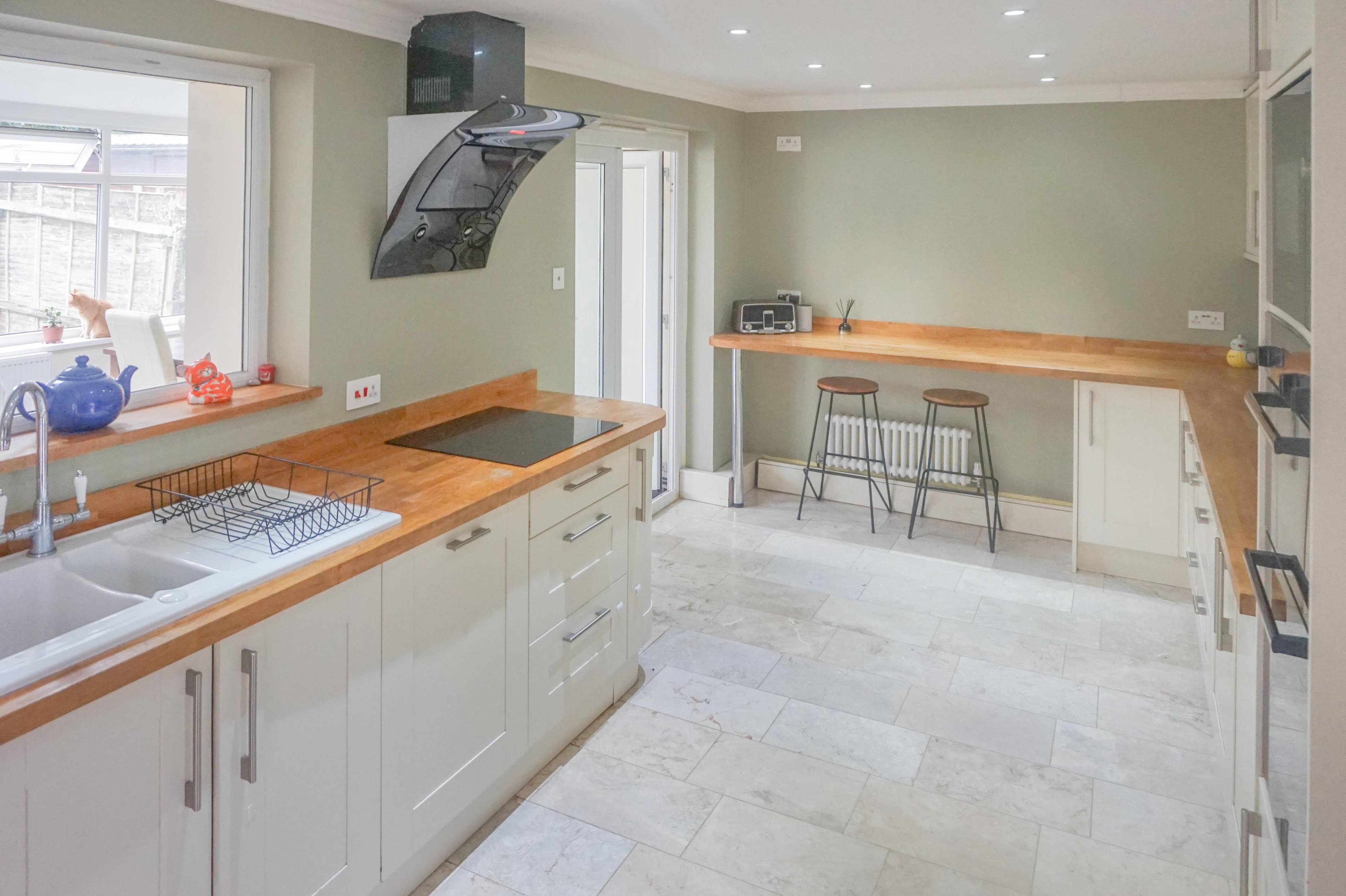 Kitchen/breakfast