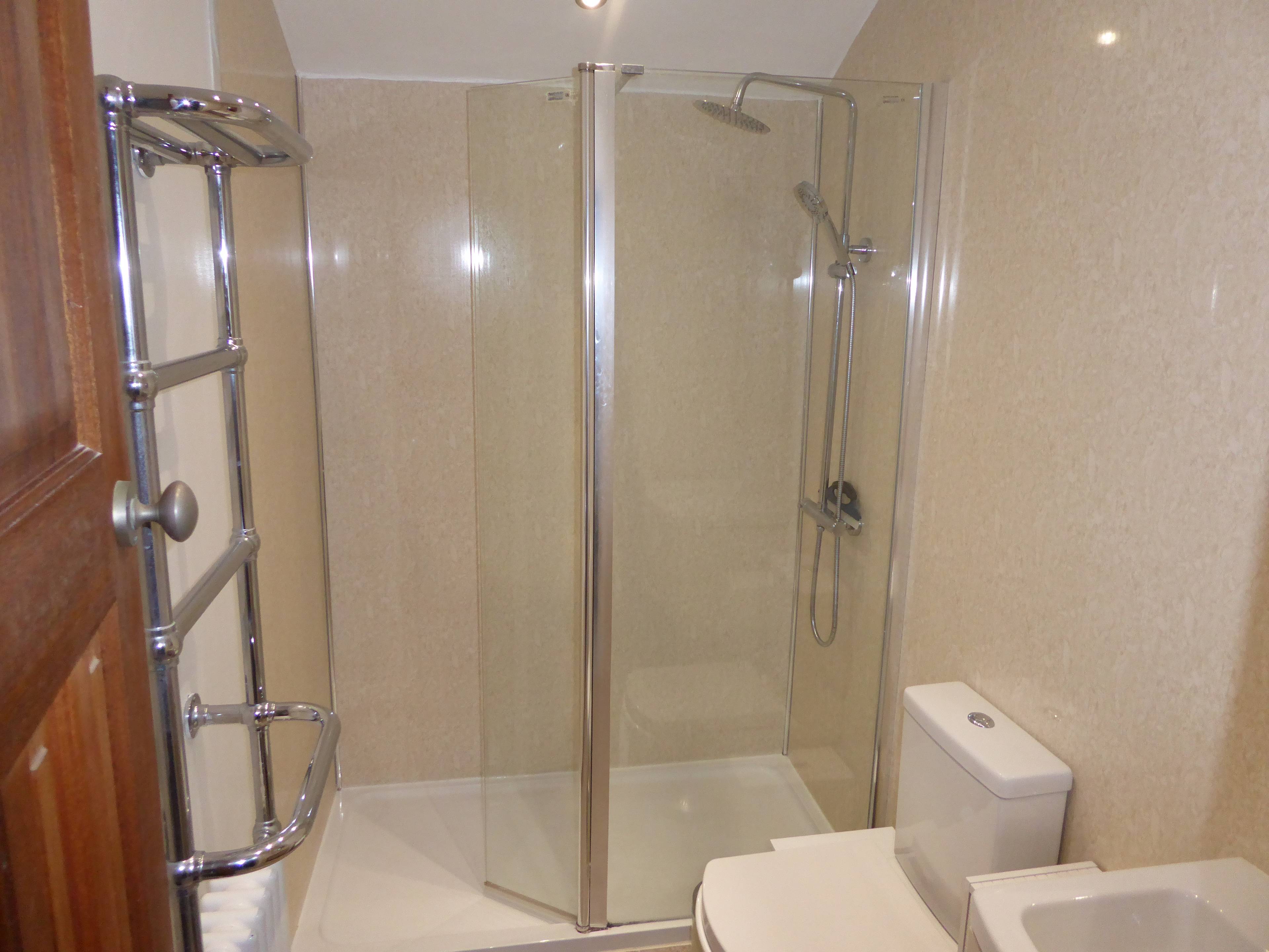 Master En-suite