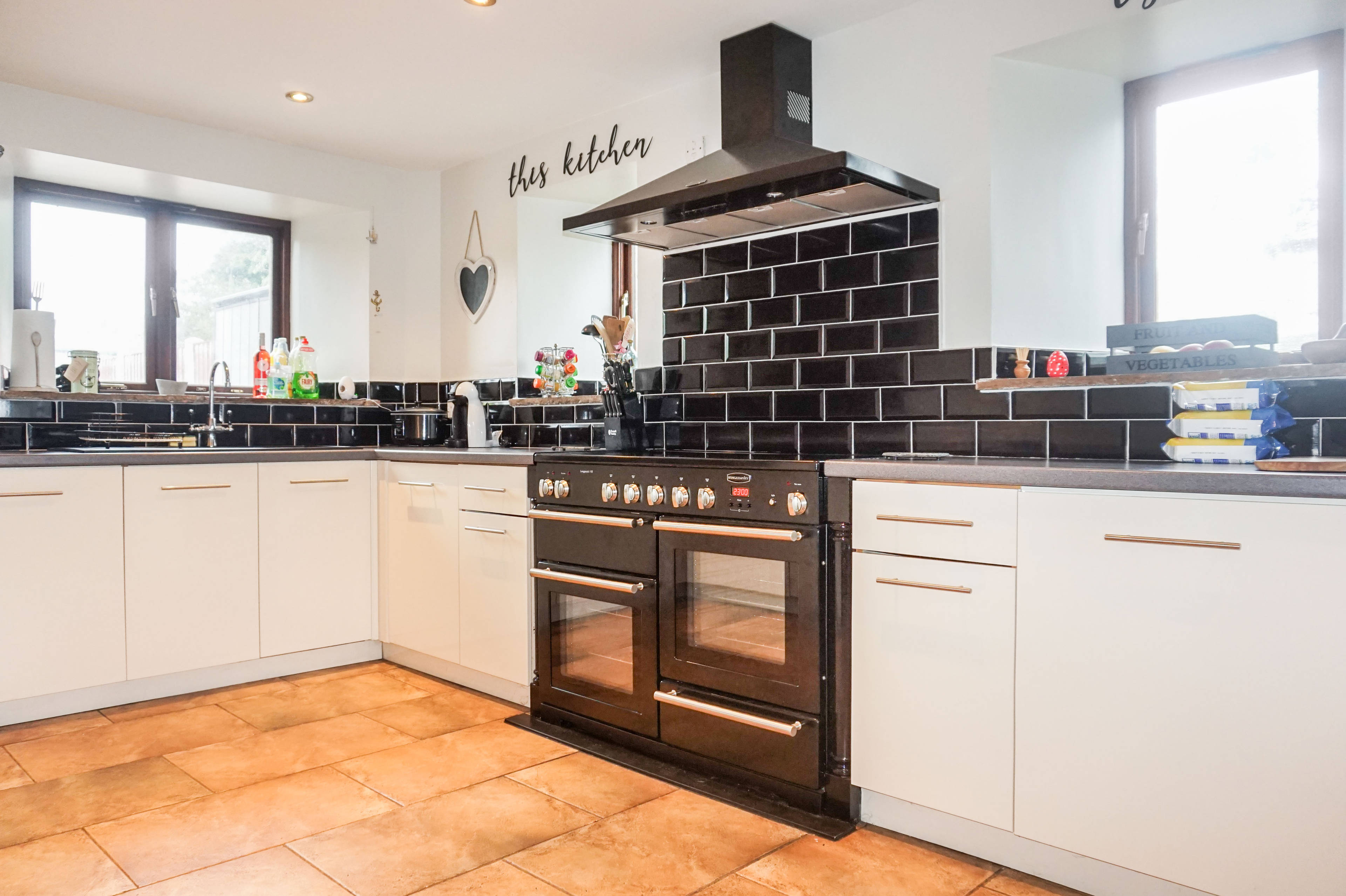 Kitchen/dining Room