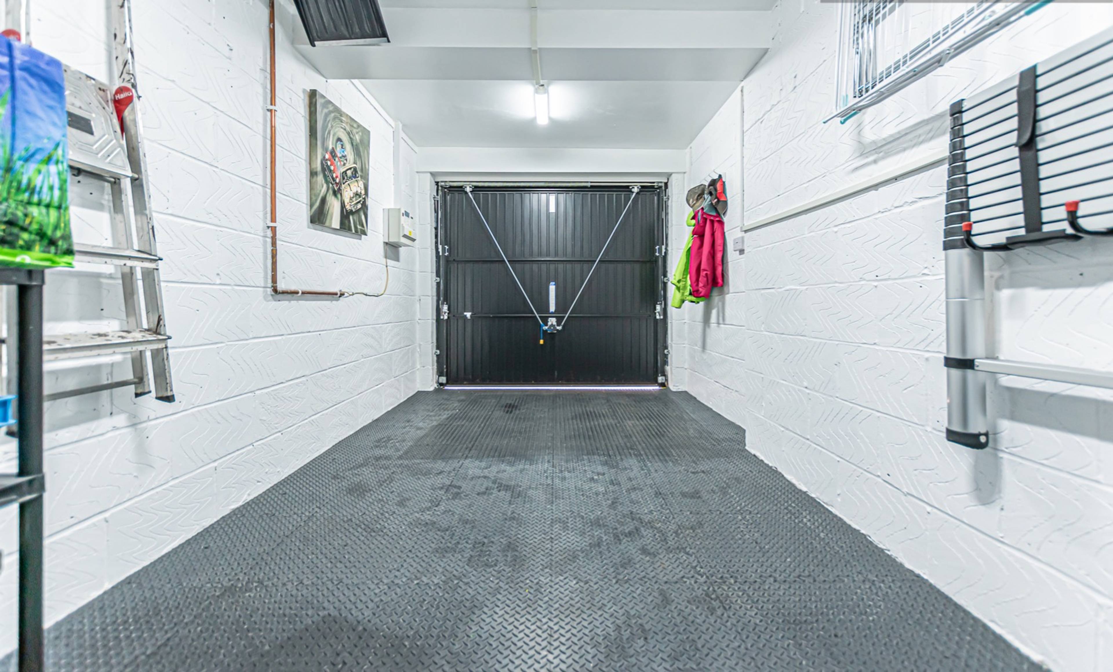 Integral Garage