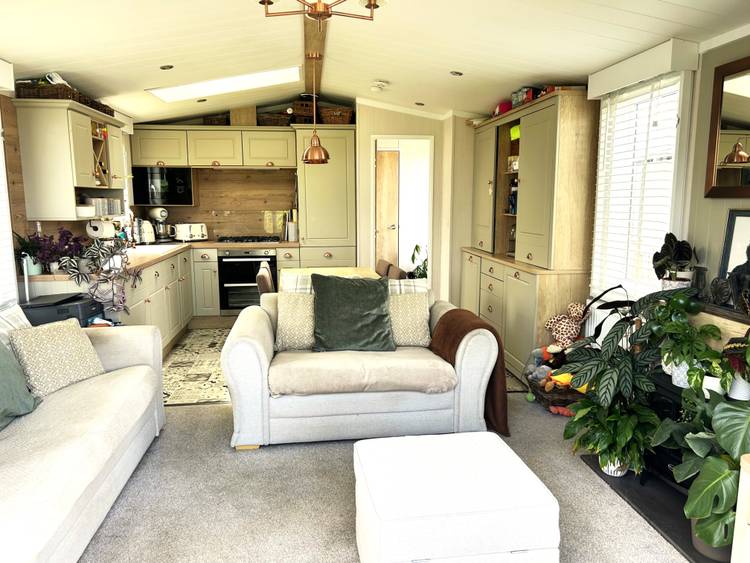 2 bedroom park home