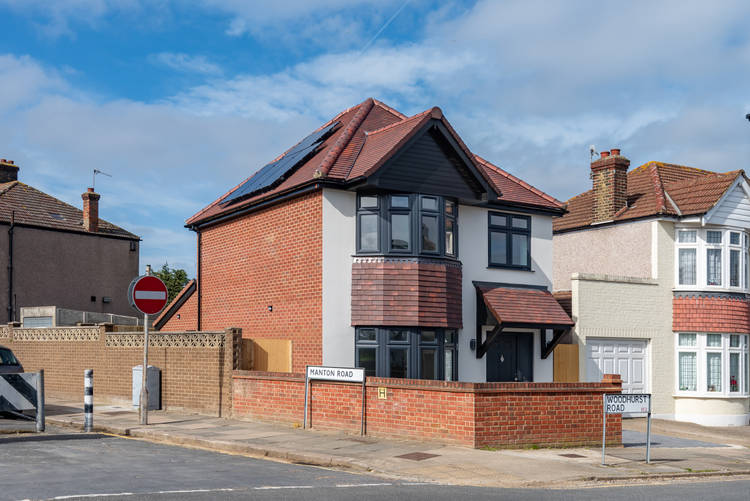 3 bedroom detached house