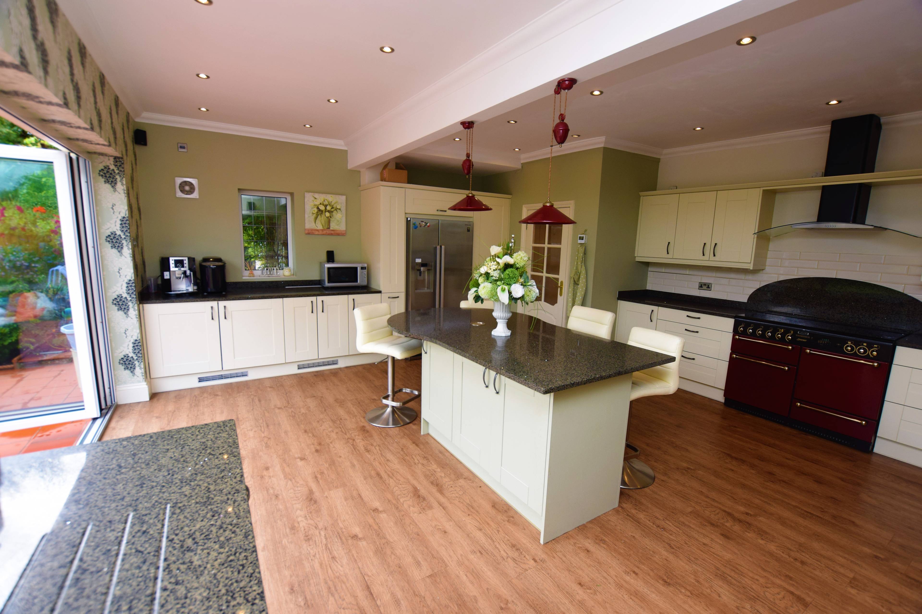 Kitchen / Breakfast