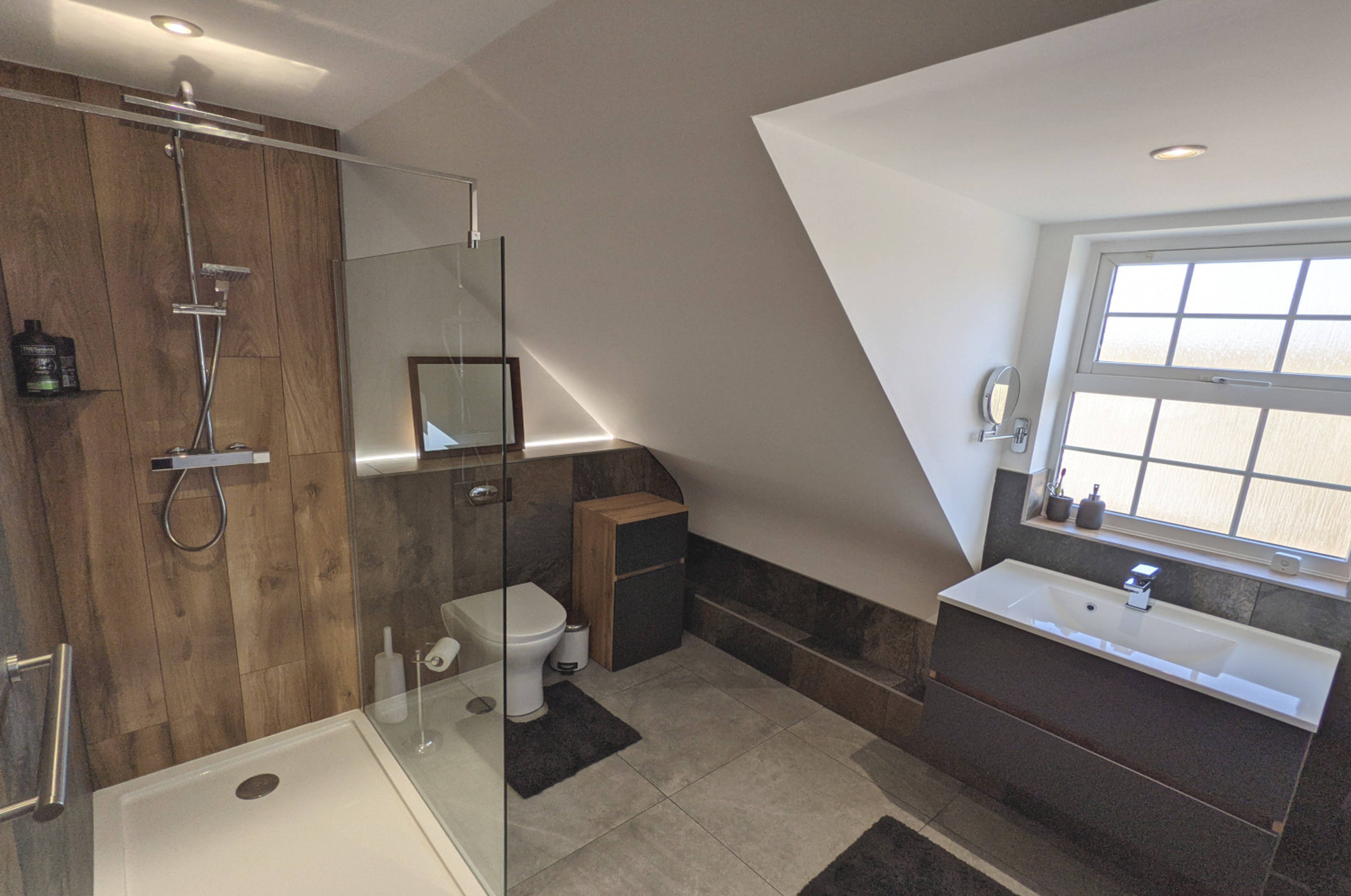 En-suite Shower Room