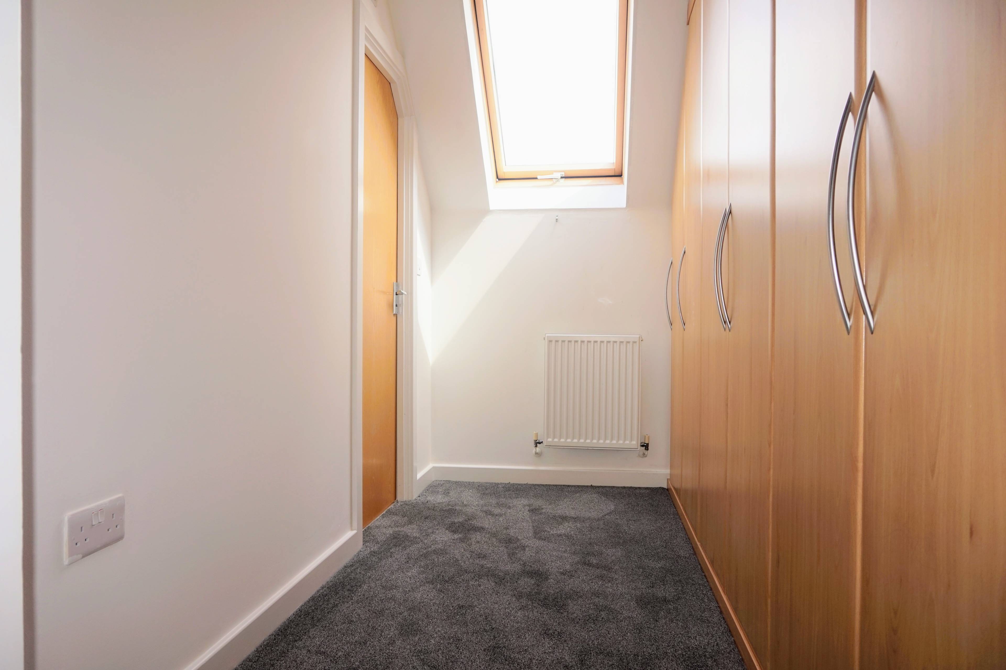 Walk-in Wardrobe