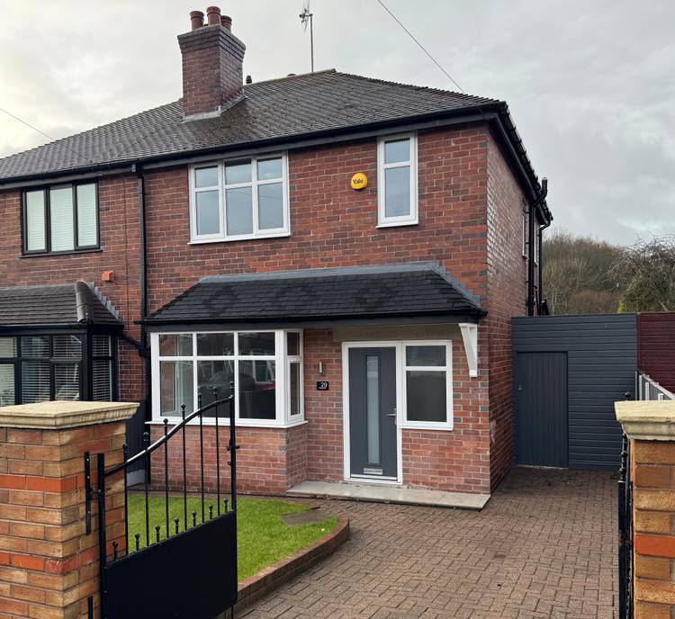 3 bedroom semi-detached house