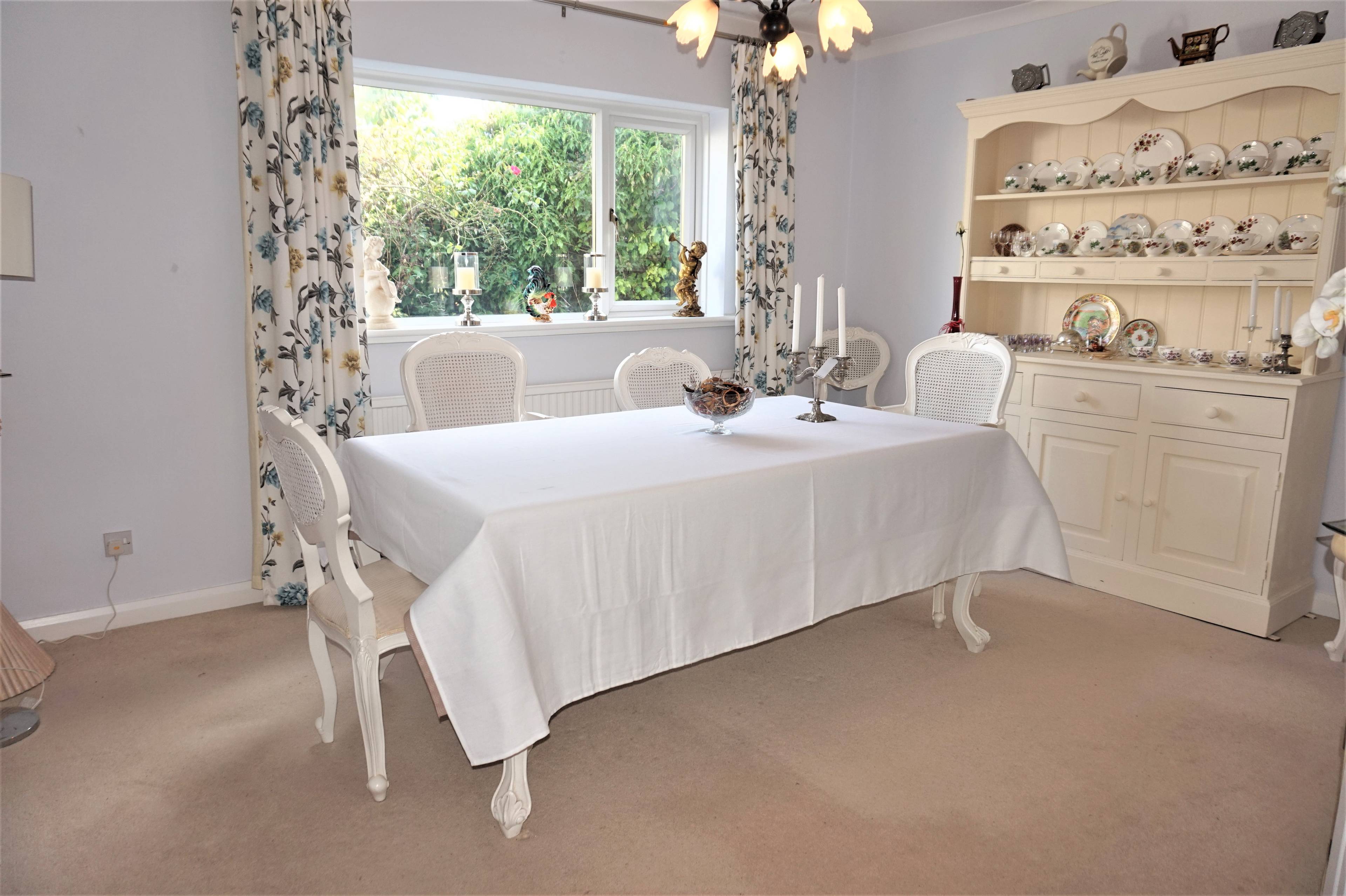 Dining Room/Bedroom