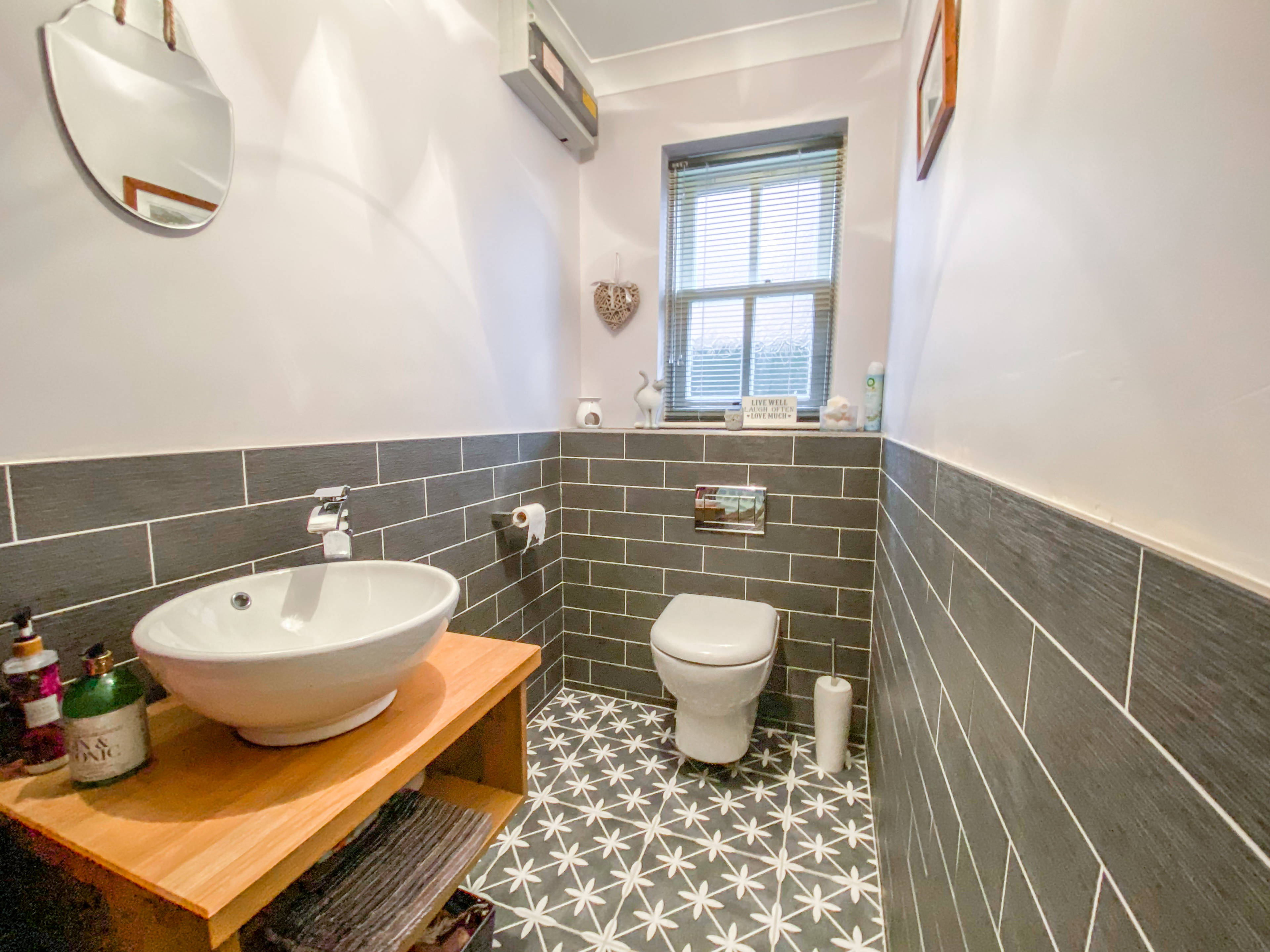Cloak Room