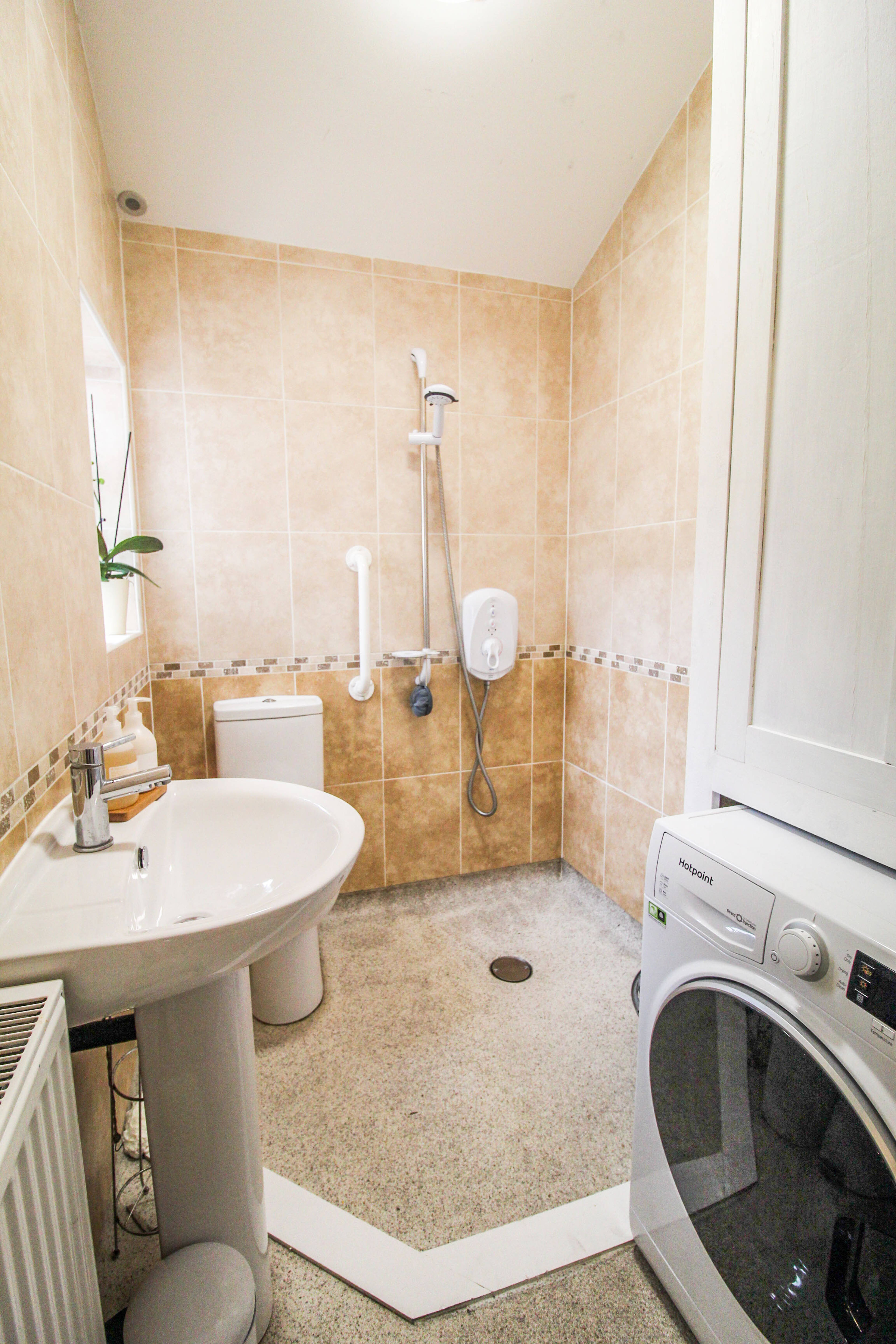 Downstairs Shower