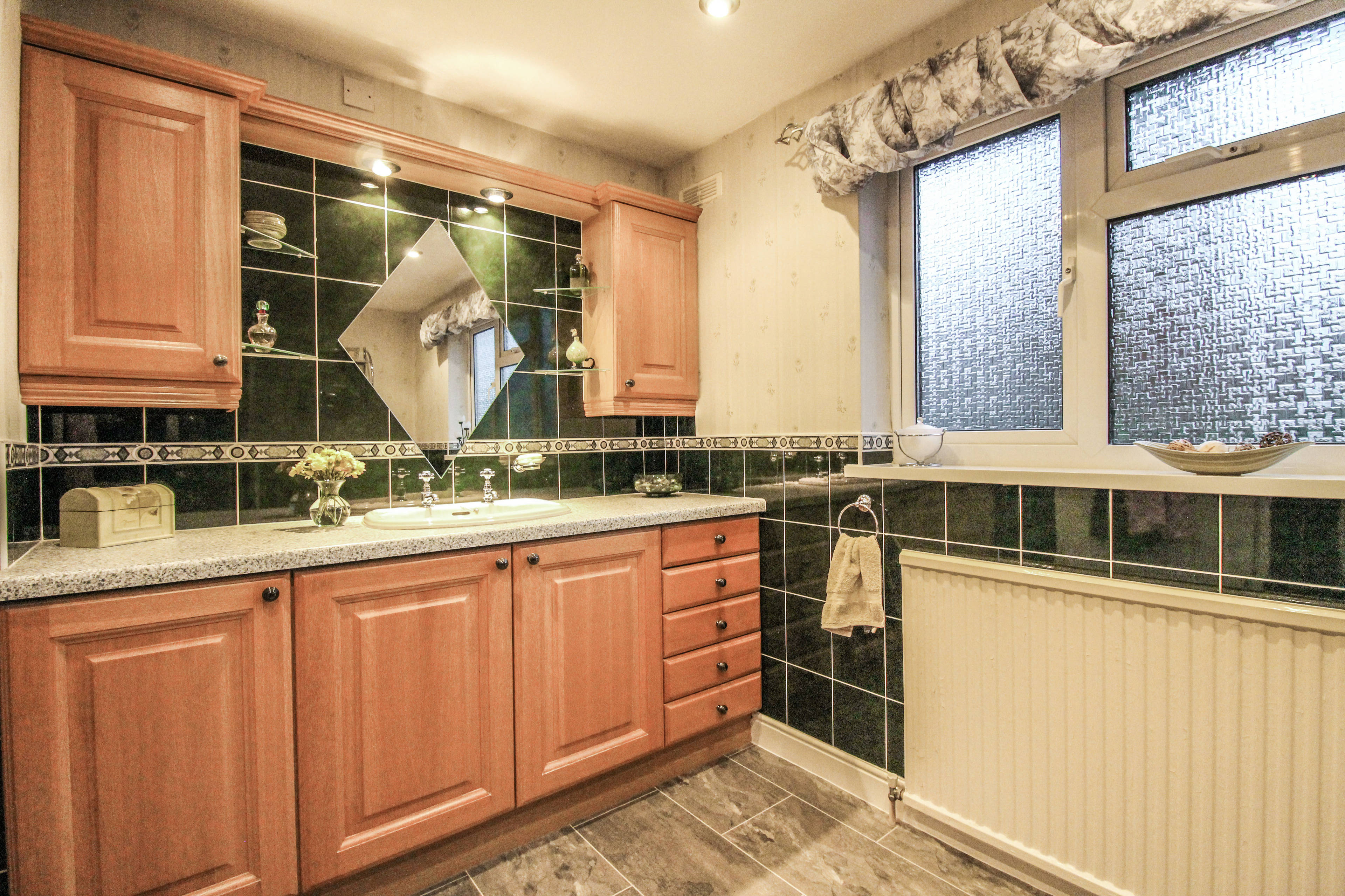 Master En-suite