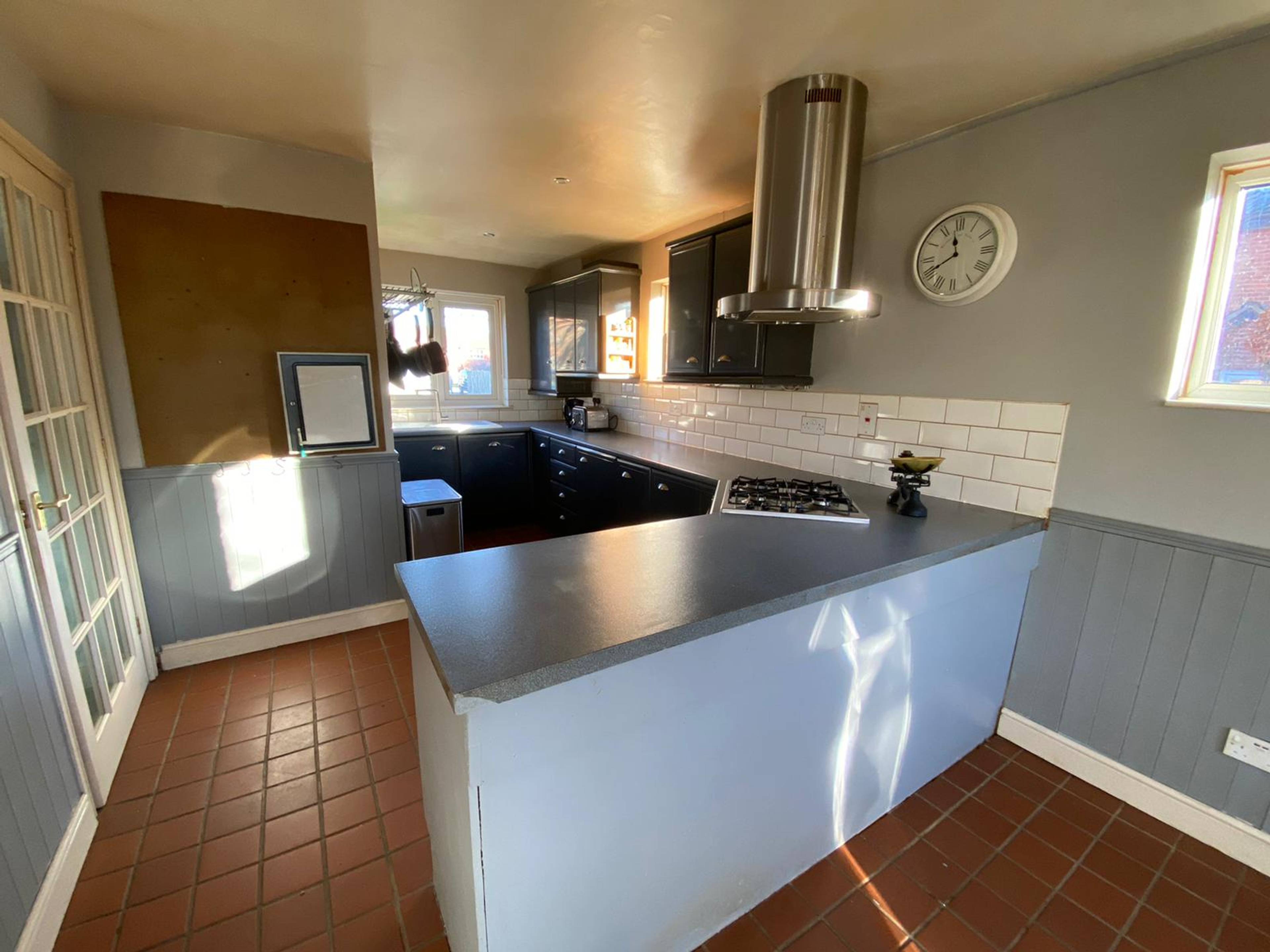 Kitchen/Breakfast