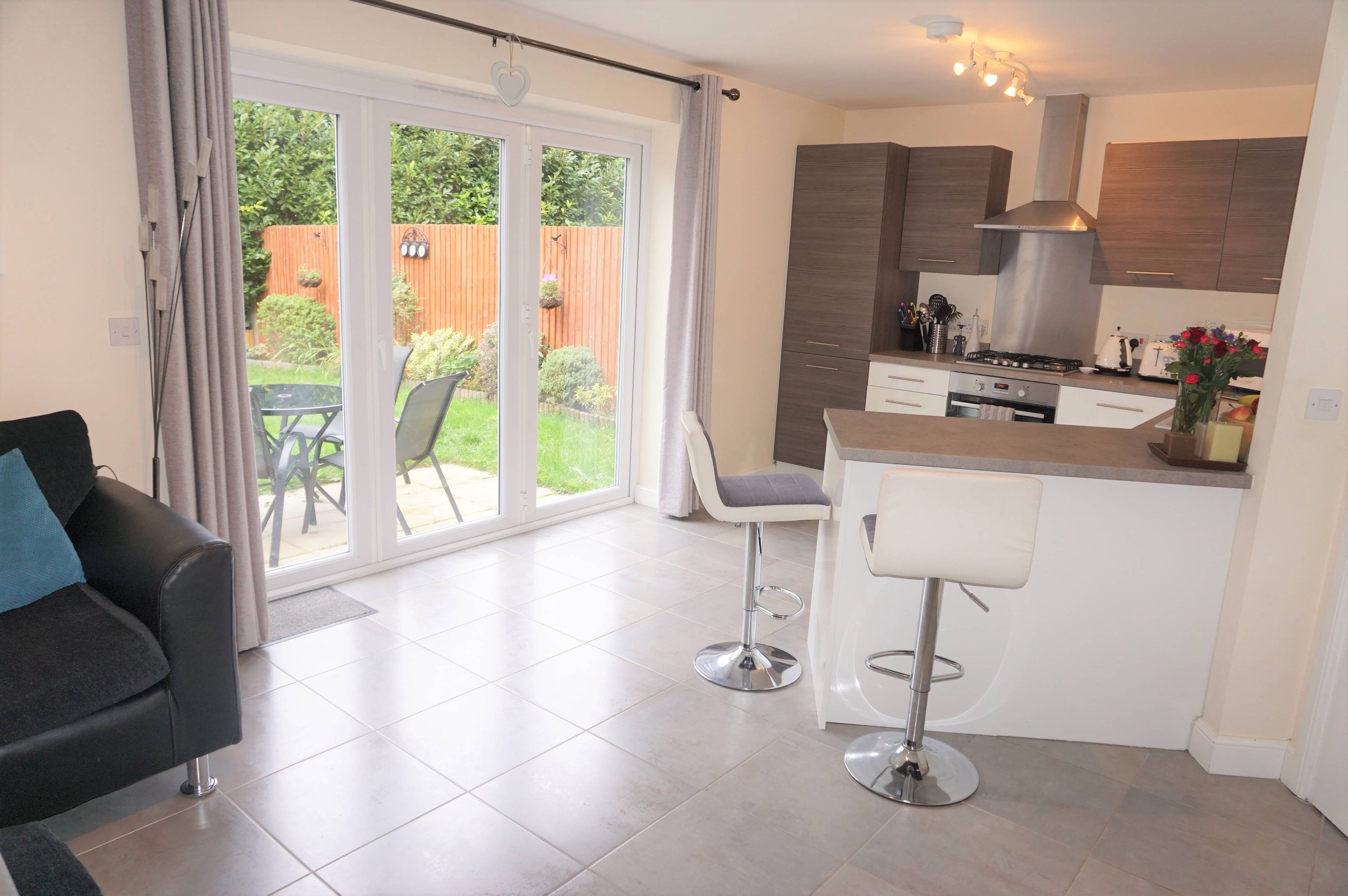 Kitchen/Breakfast