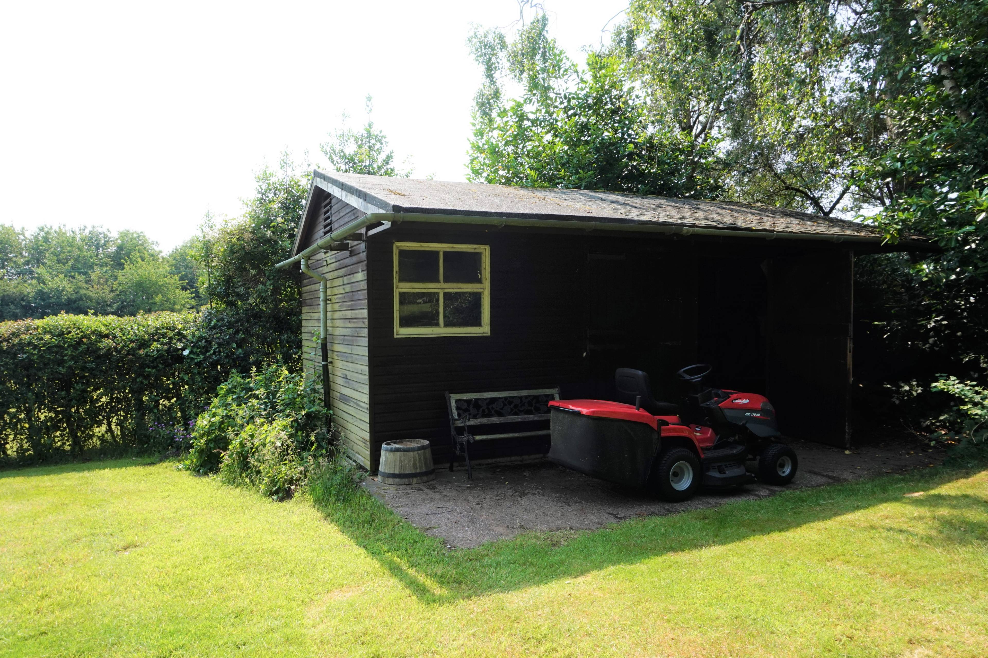 Shed