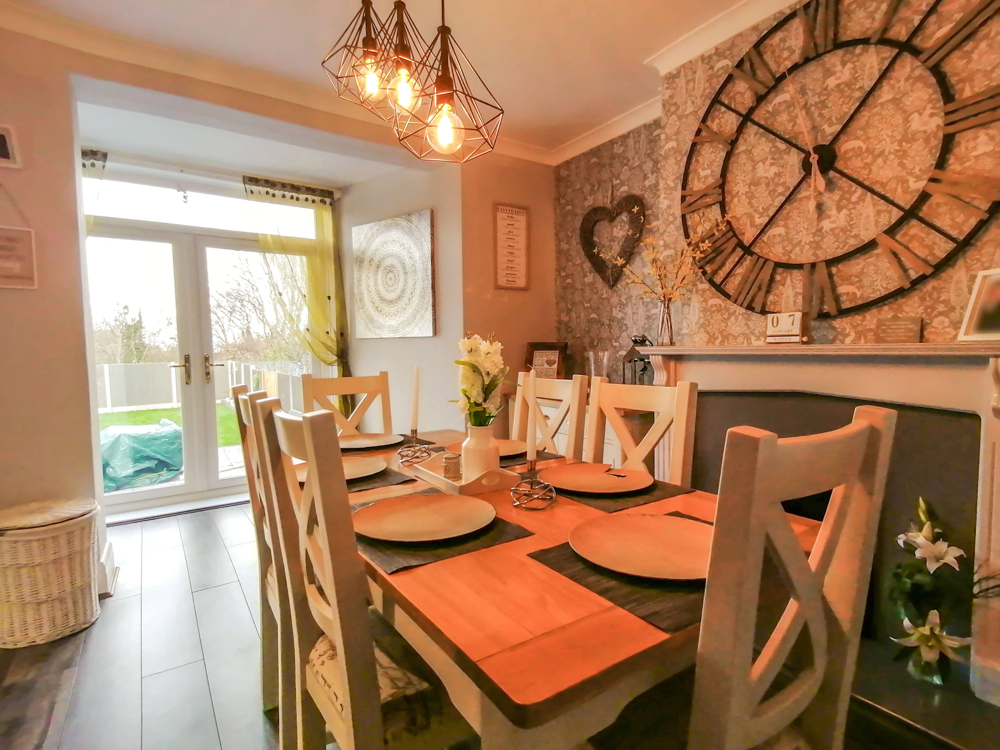 Kitchen/Dining Room